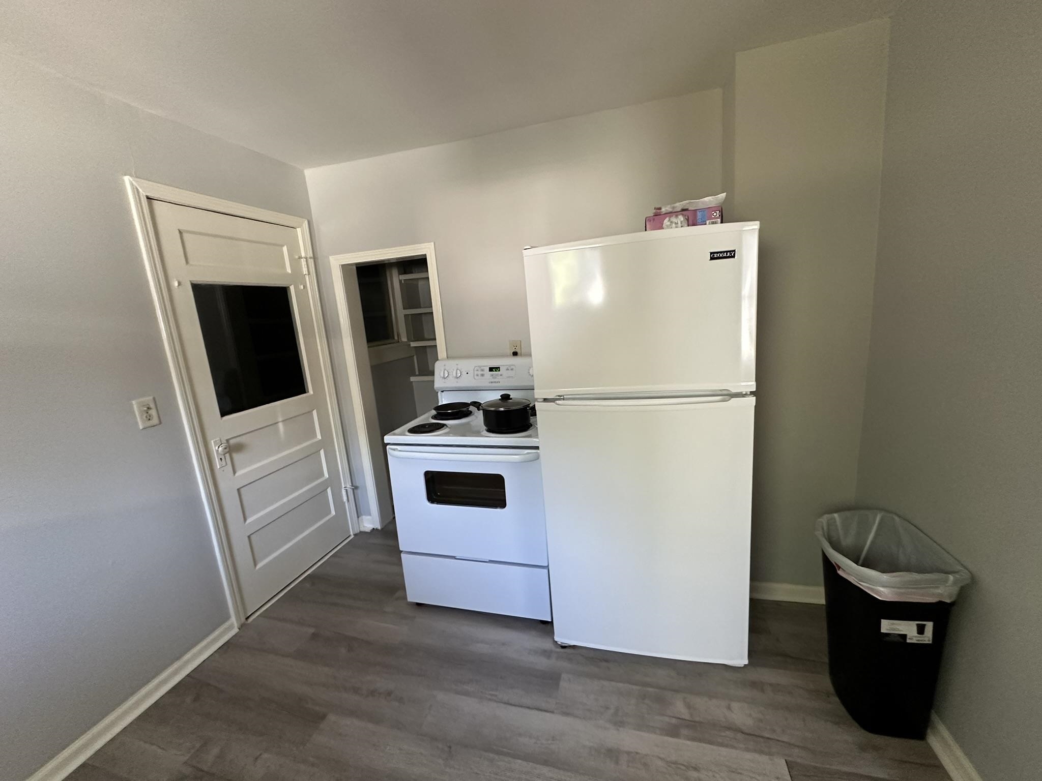 632 S High Property Photo 6