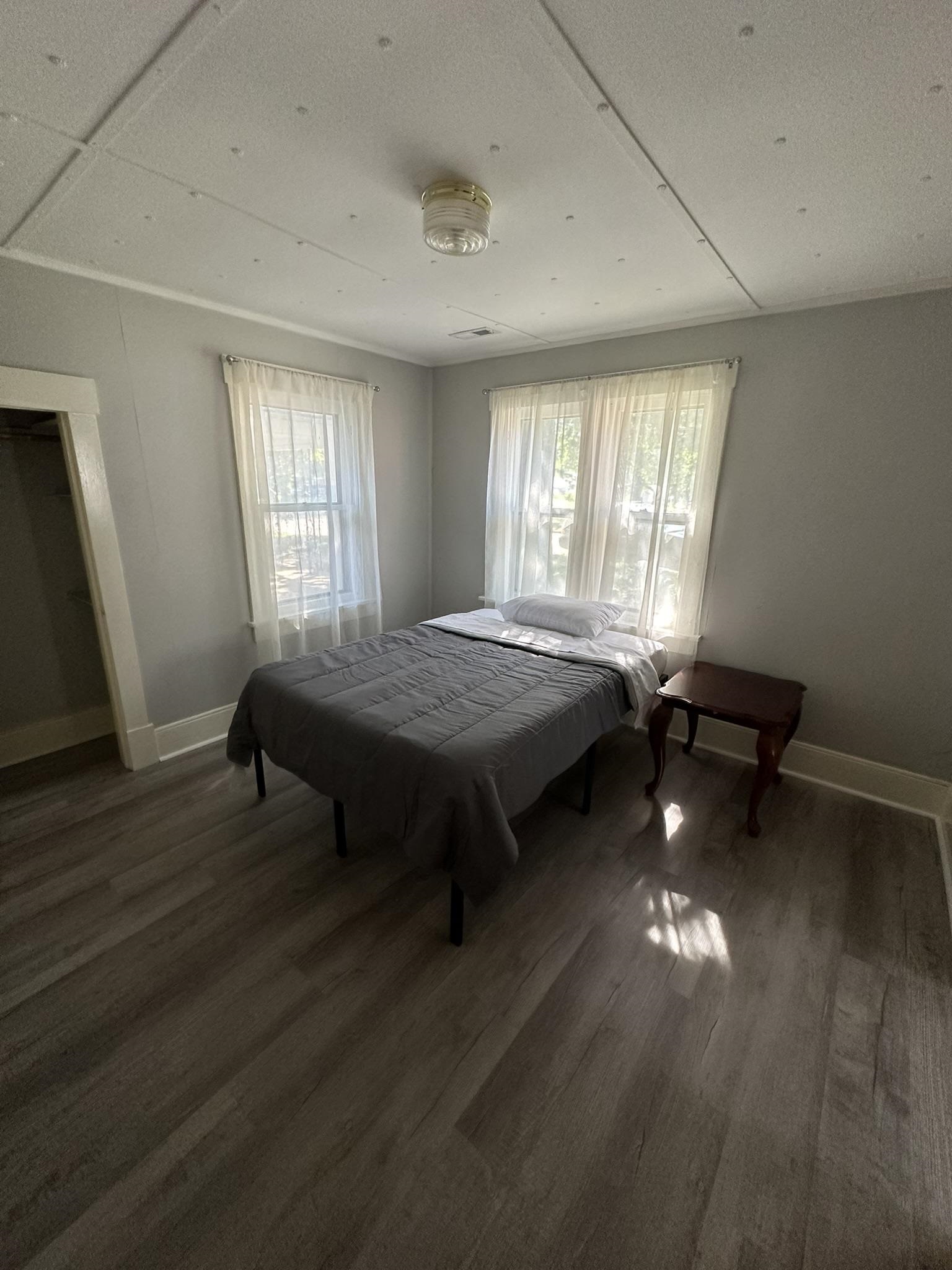 632 S High Property Photo 12