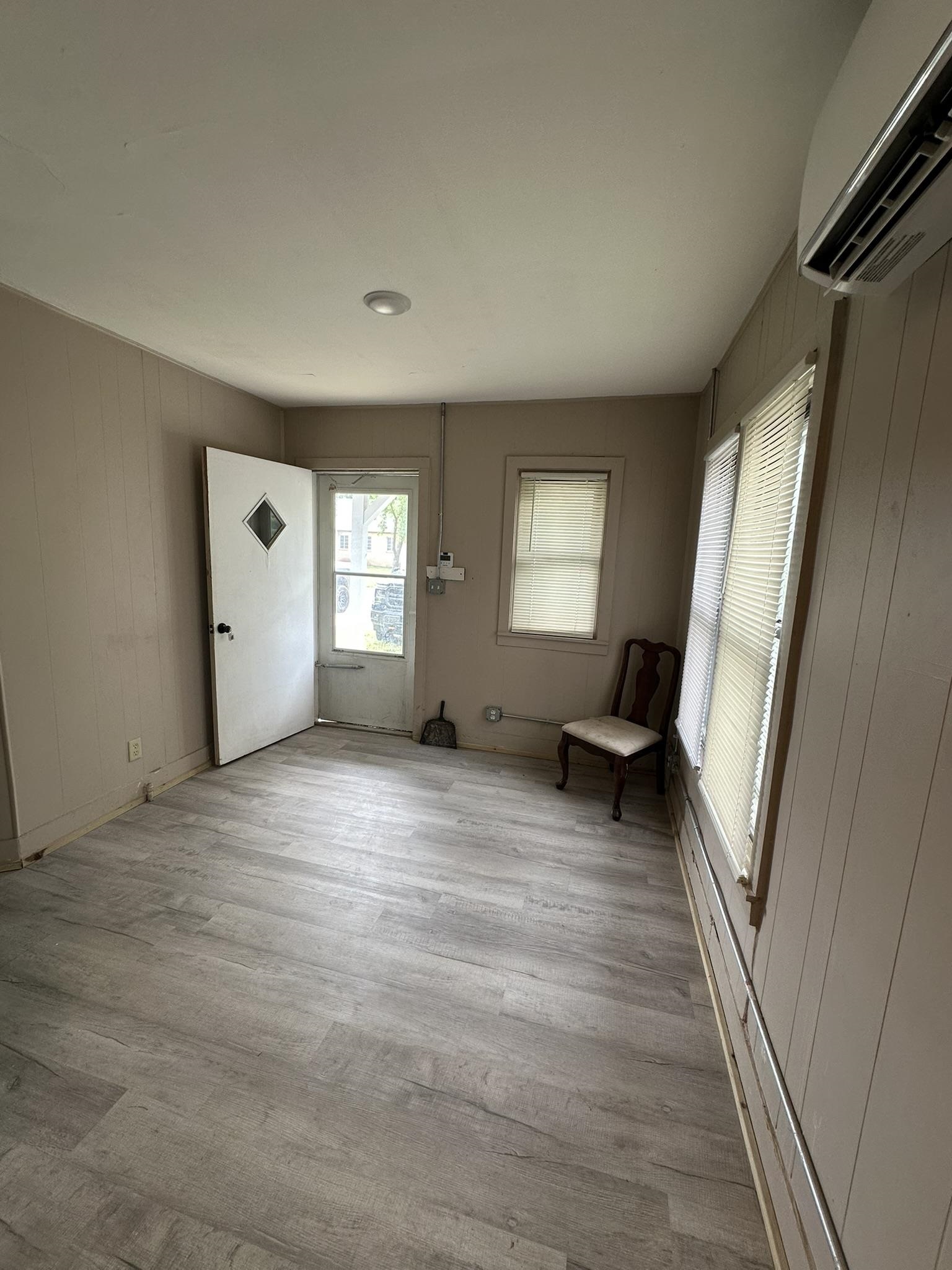 632 S High Property Photo 21