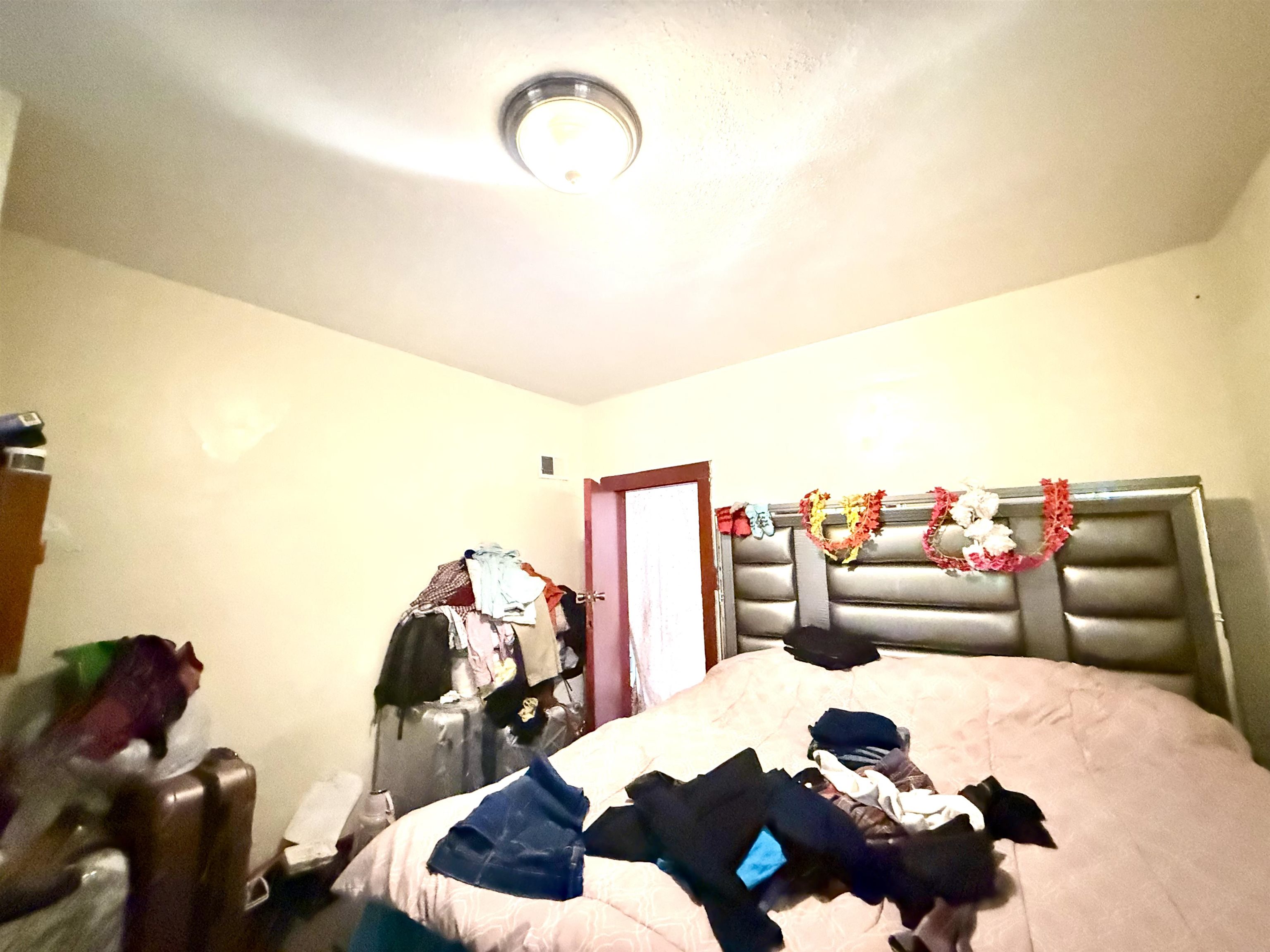 418 N Erie St Property Photo 11
