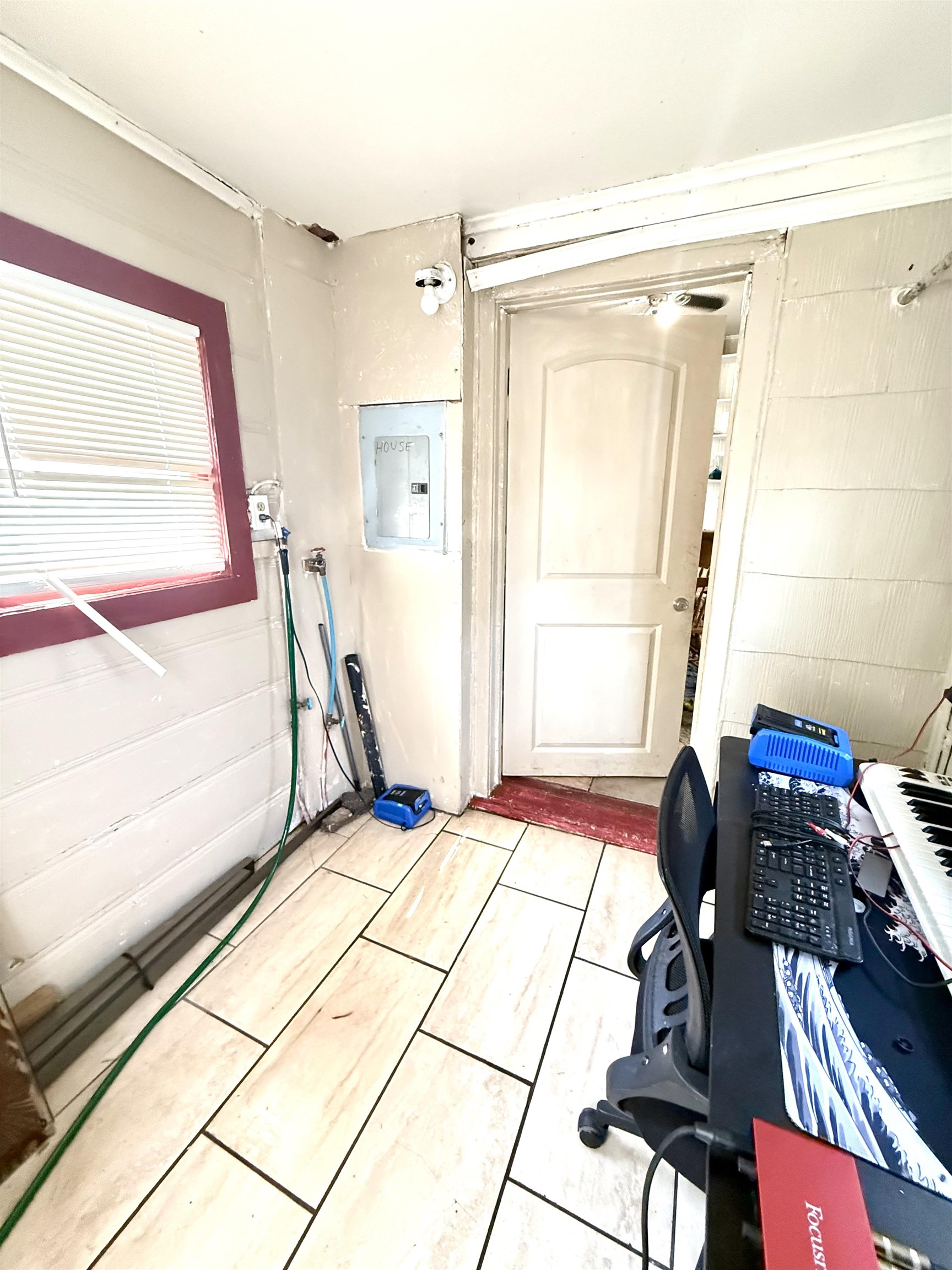 418 N Erie St Property Photo 24