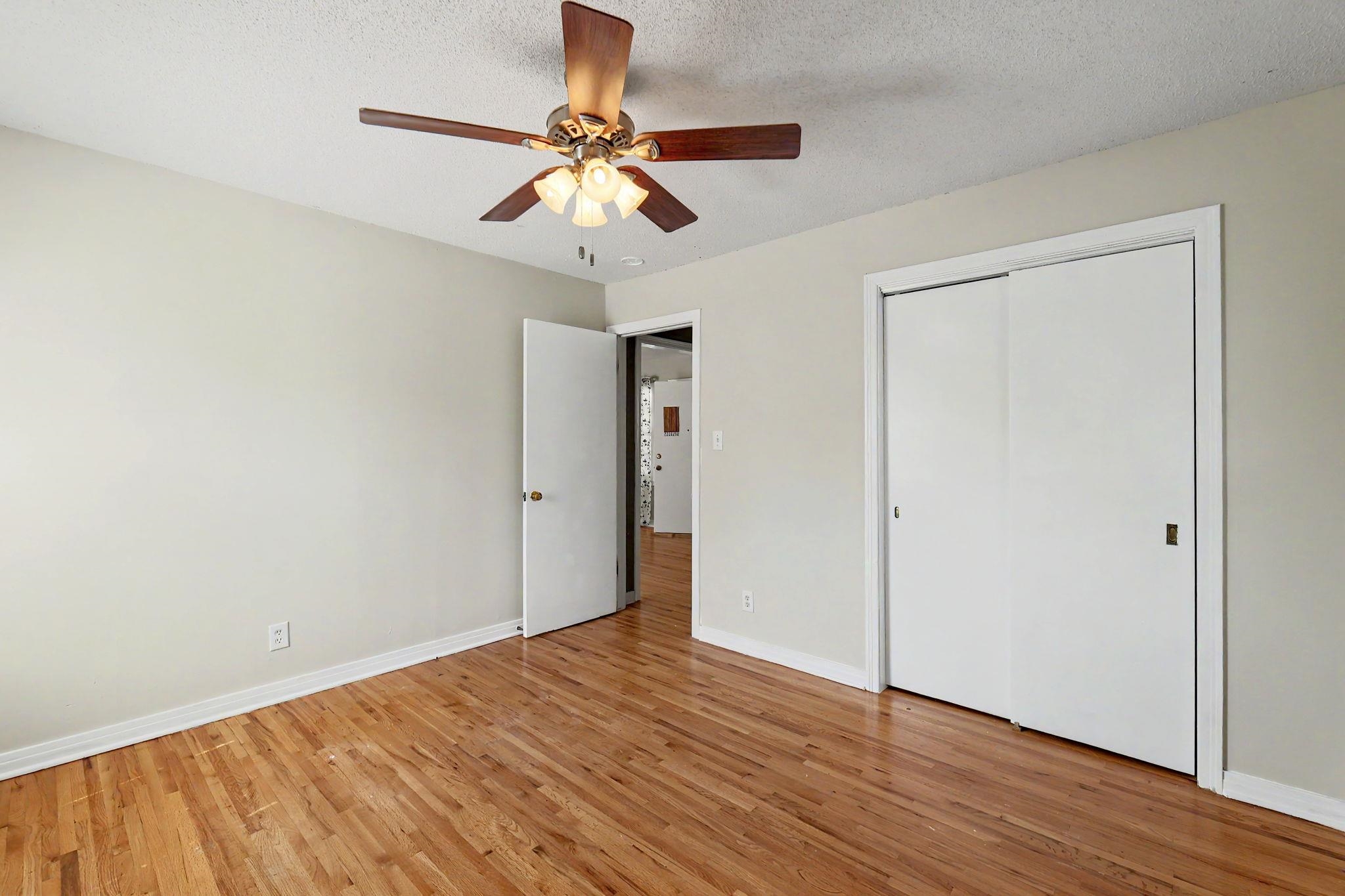 5819 E Oakwood Dr Property Photo 14