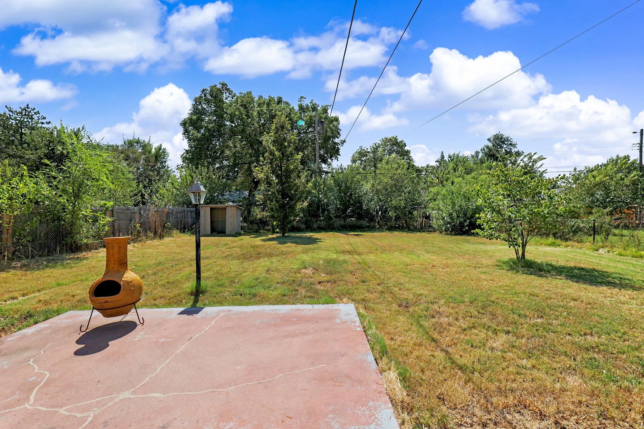 5819 E Oakwood Dr Property Photo 24