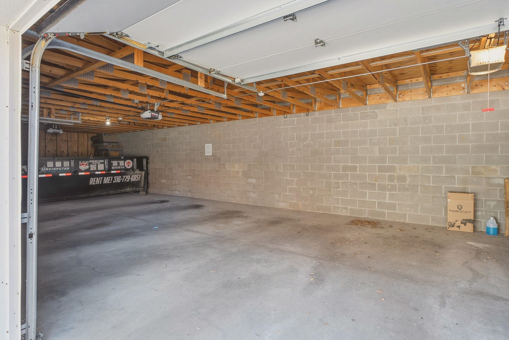 201 S Saint Francis Ave Property Photo 30