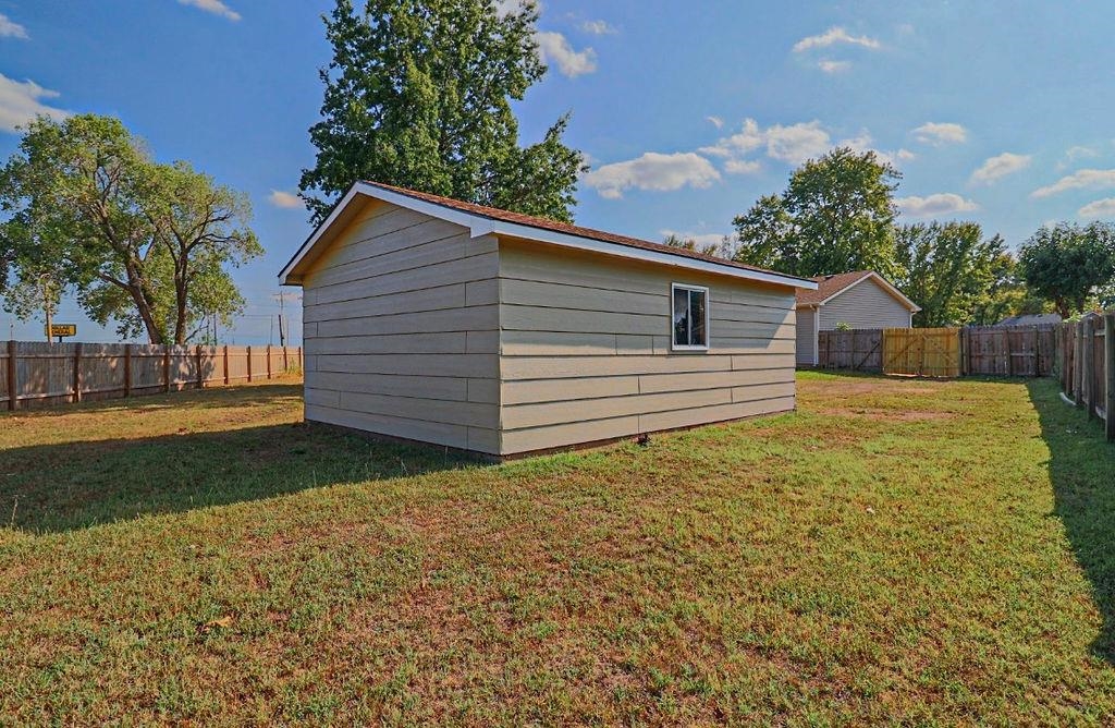 3908 S Gilda Cir Property Photo 27
