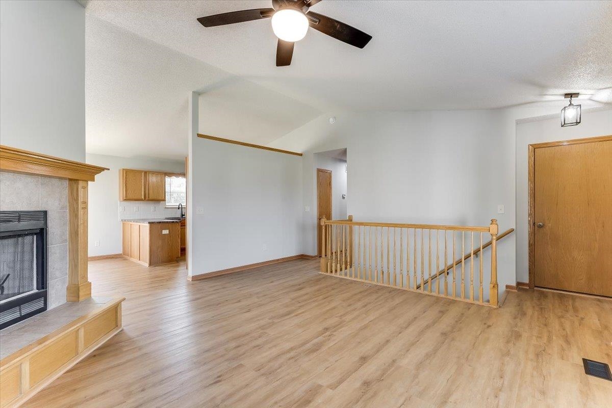 12013 W Grant Ct Property Photo 4