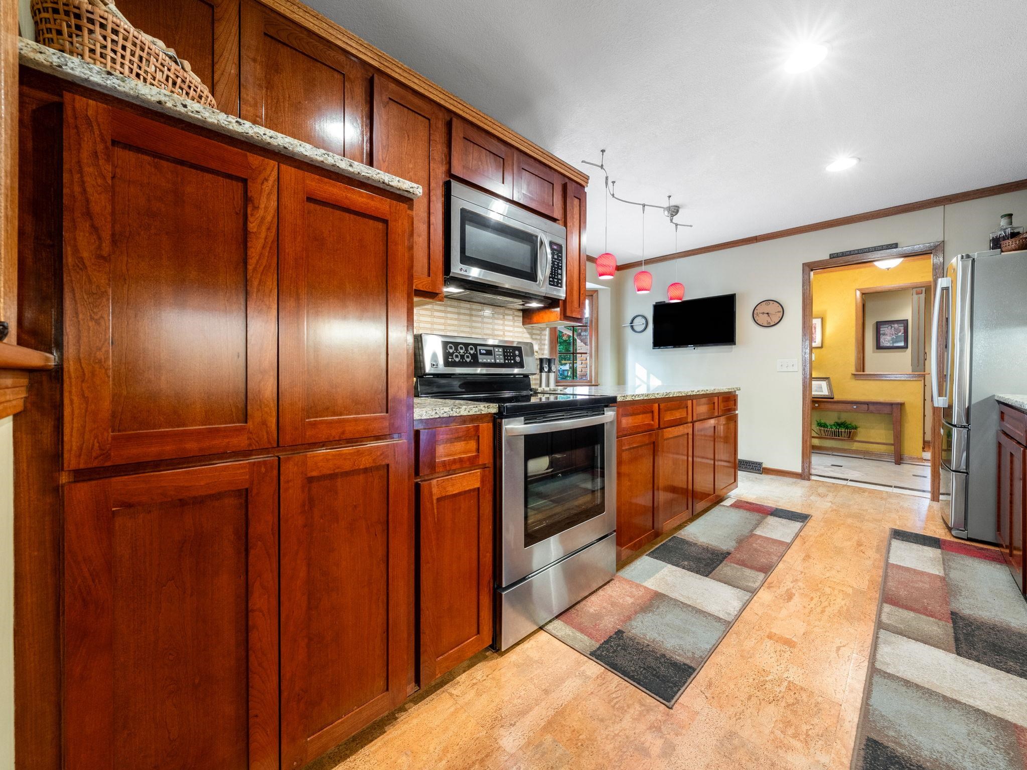 6602 E Abbotsford Property Photo 14