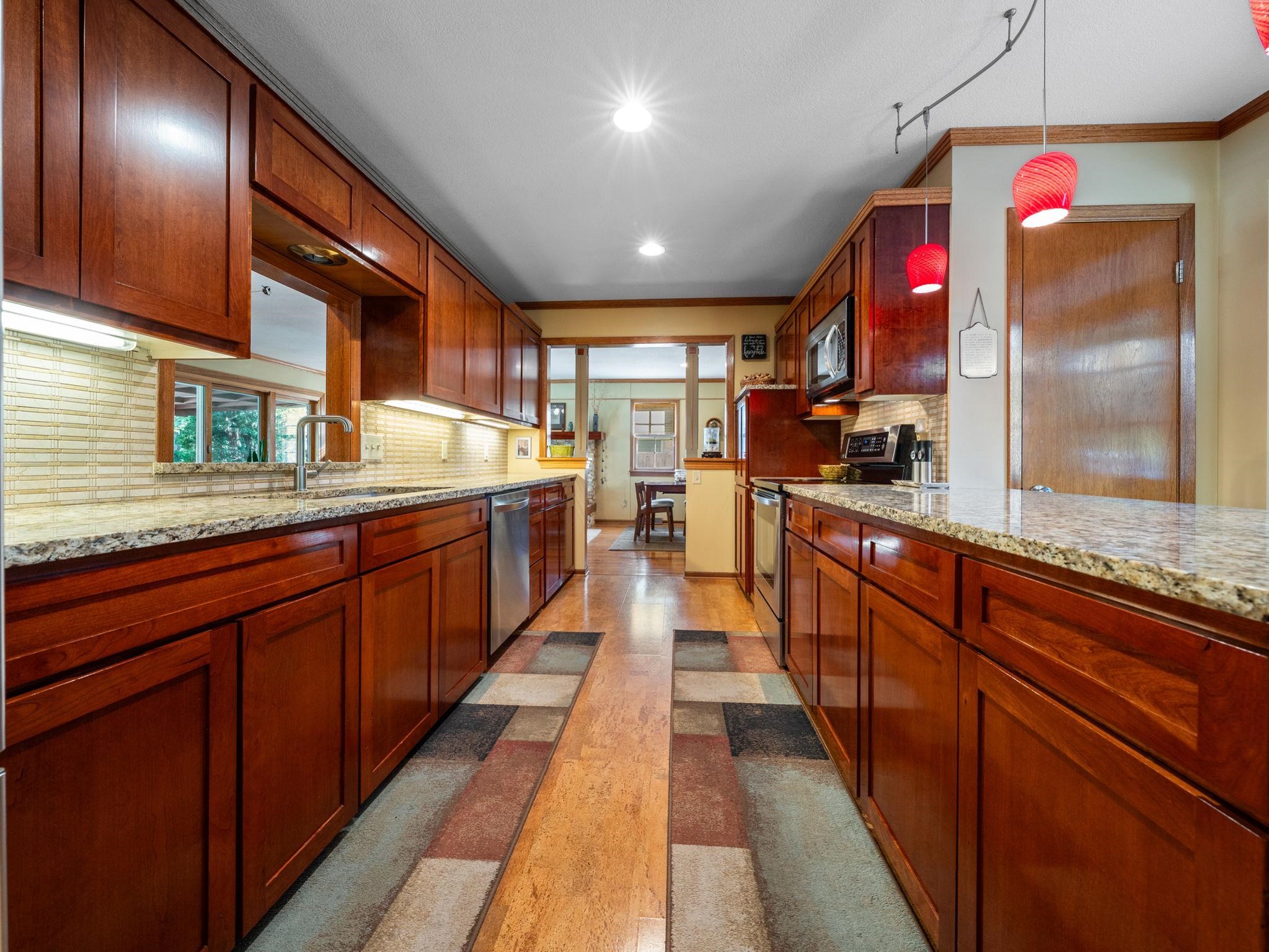 6602 E Abbotsford Property Photo 15