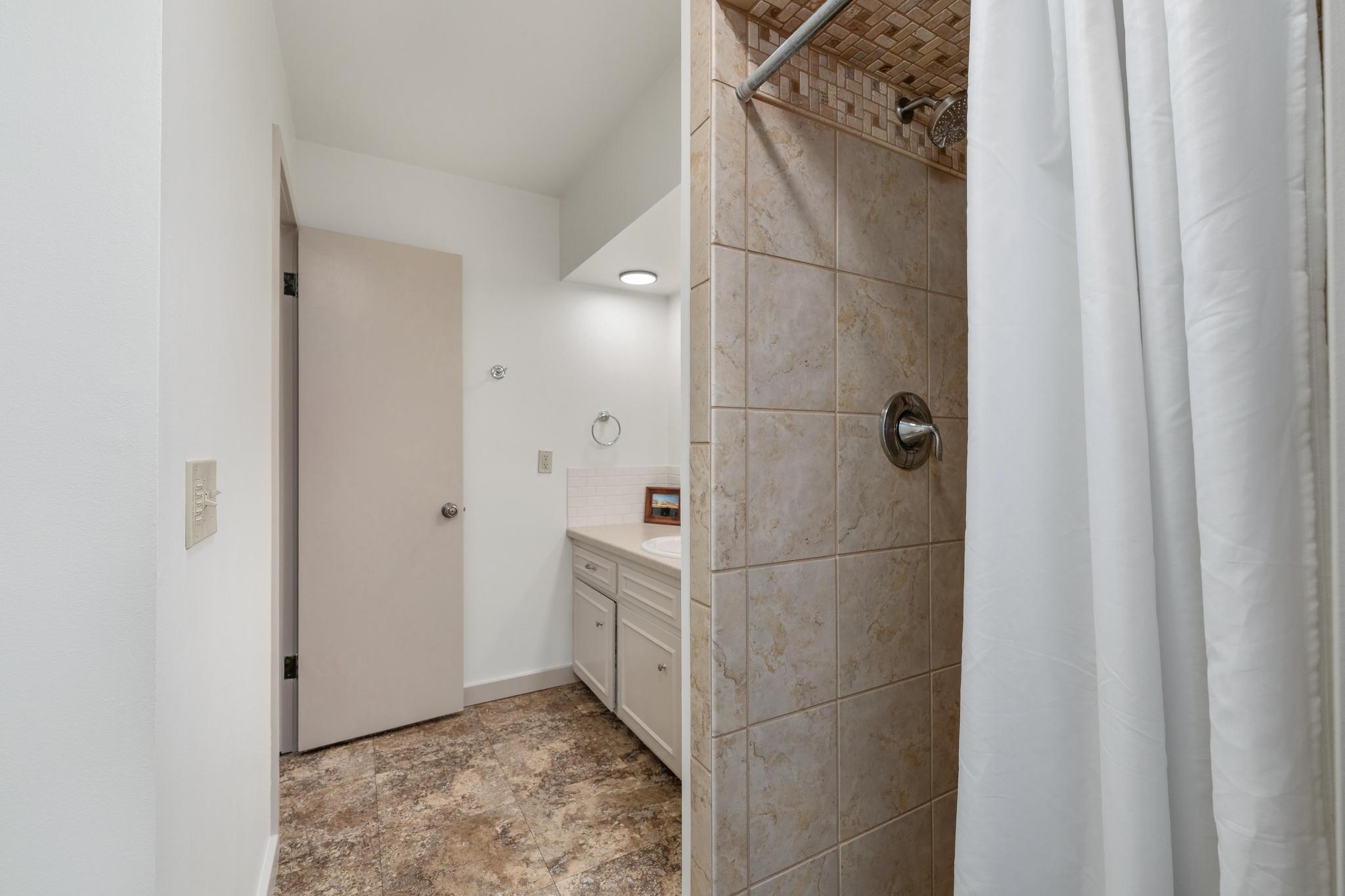 1366 N Caddy Ln Property Photo 18