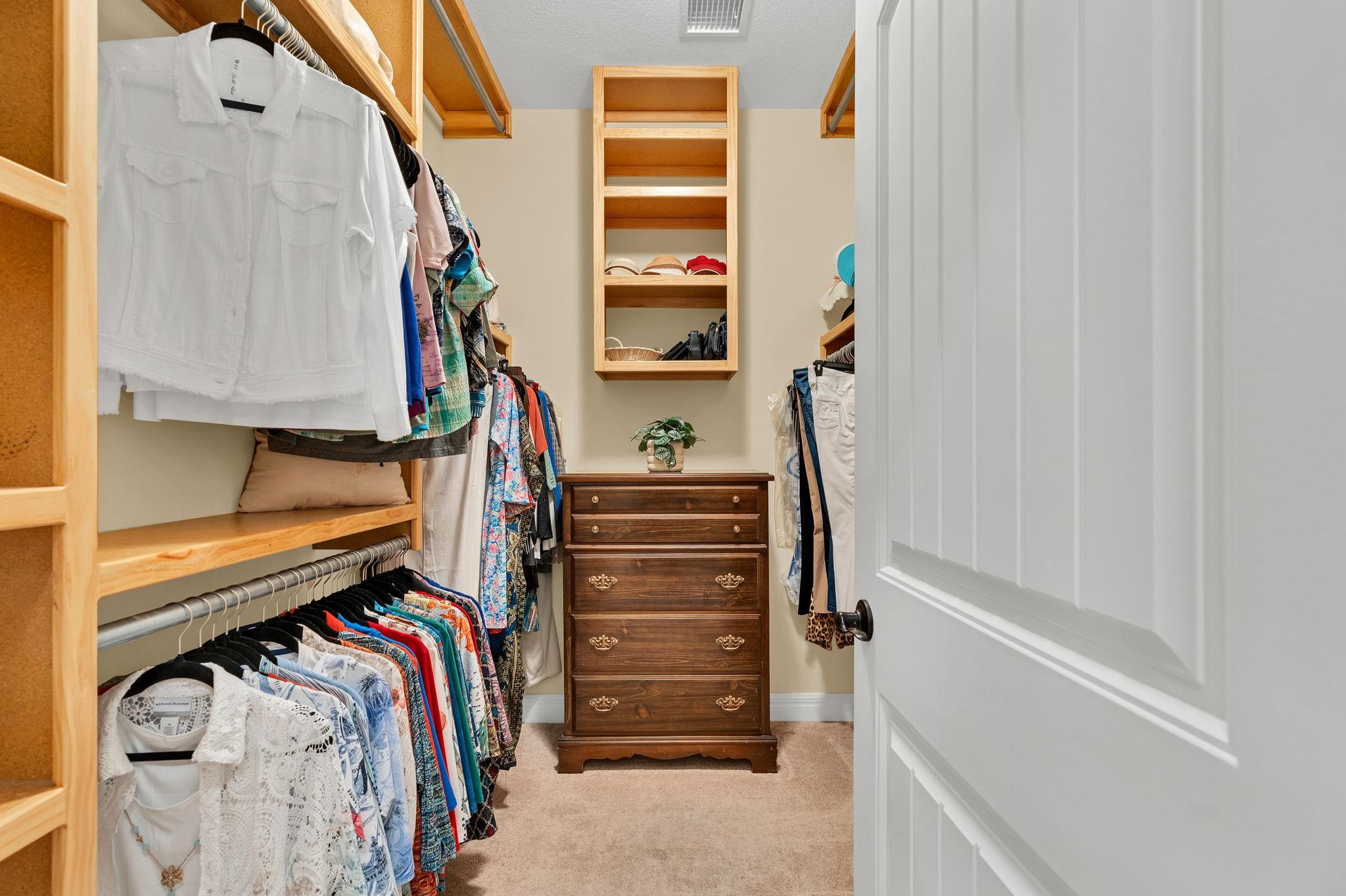 1212 S Nineiron Property Photo 13