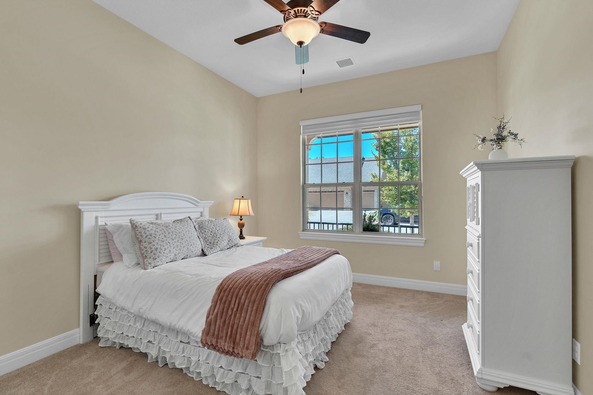 1212 S Nineiron Property Photo 20