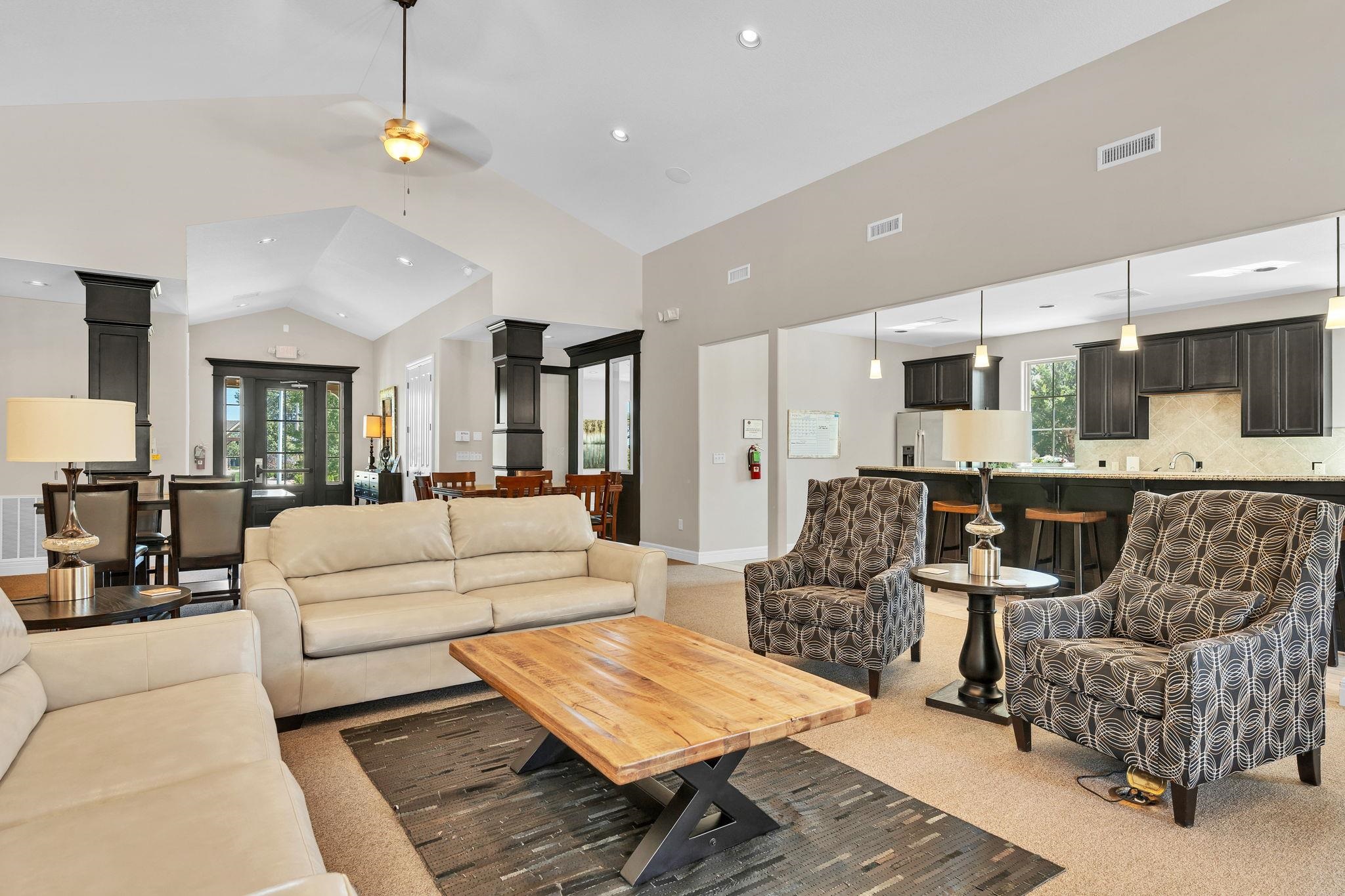 1212 S Nineiron Property Photo 25