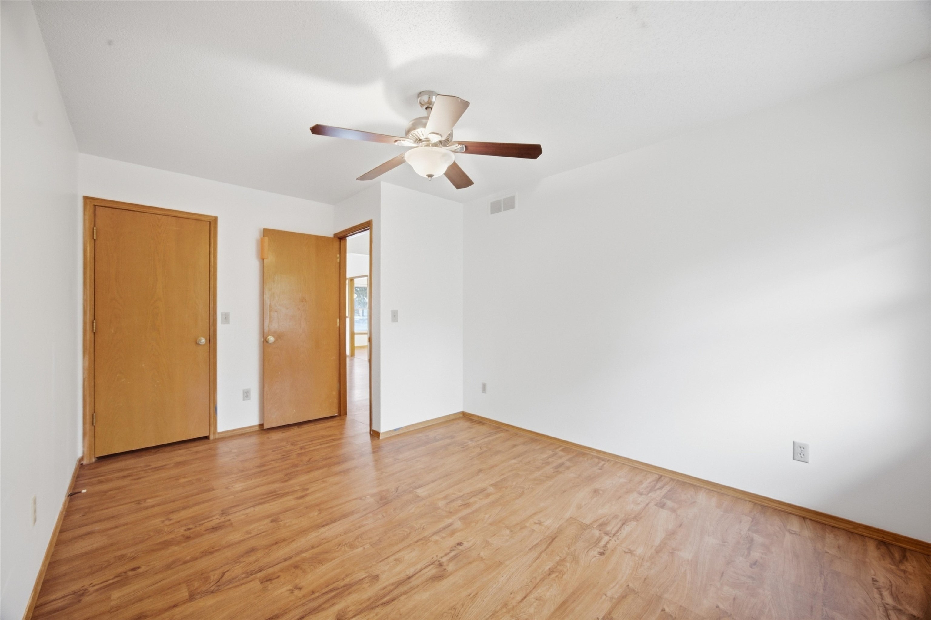 1651 S Willow Oak Property Photo 18