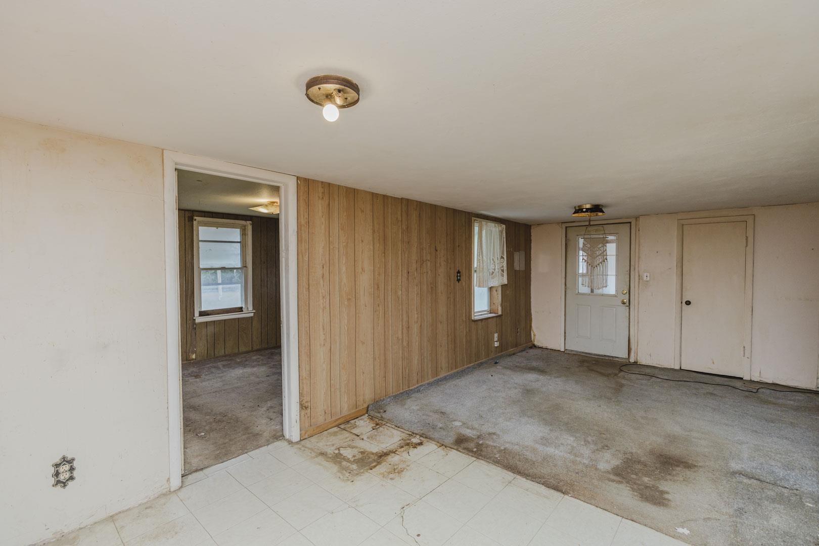 706 S Verna Ave Property Photo 14