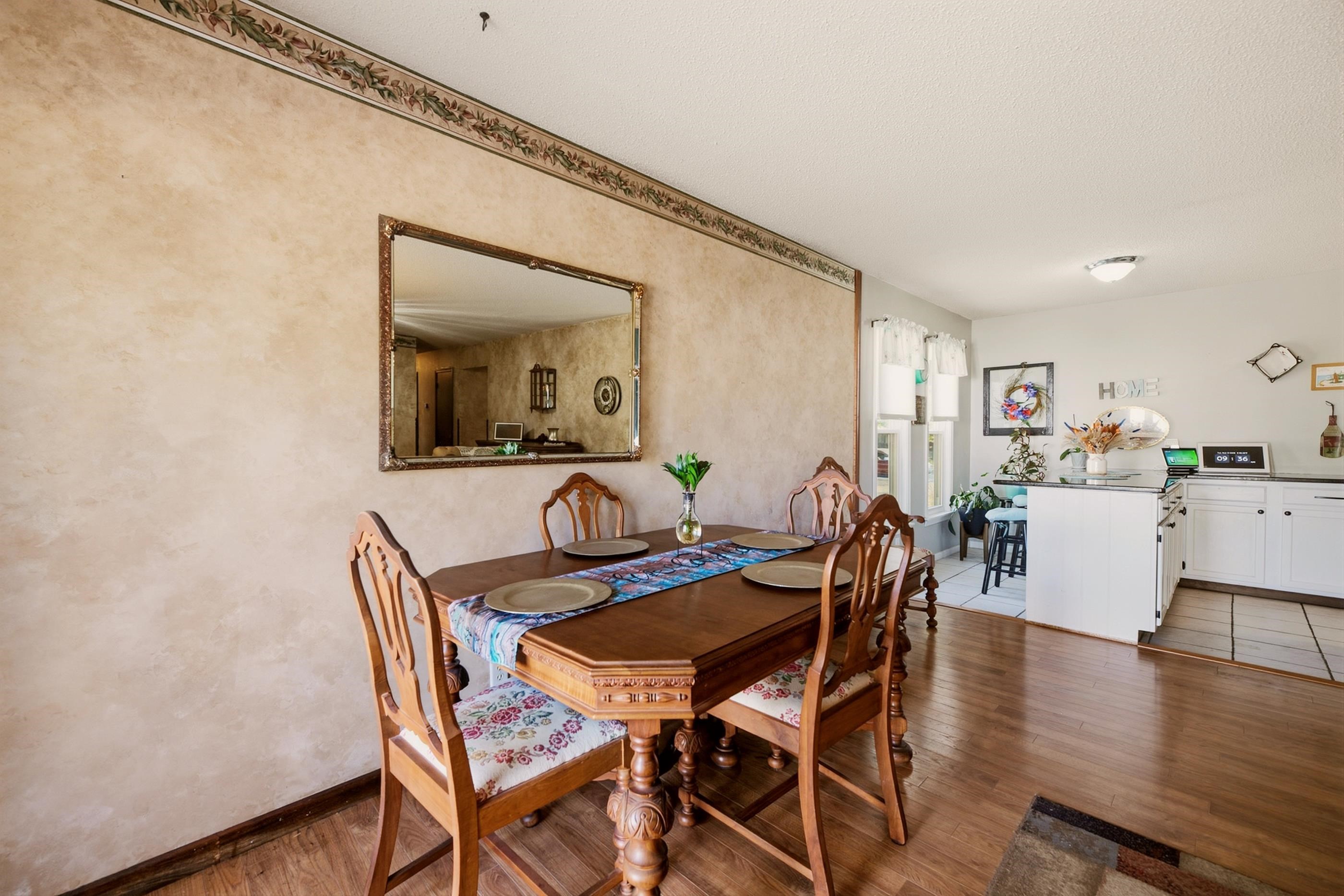 731 N Joann Property Photo 11