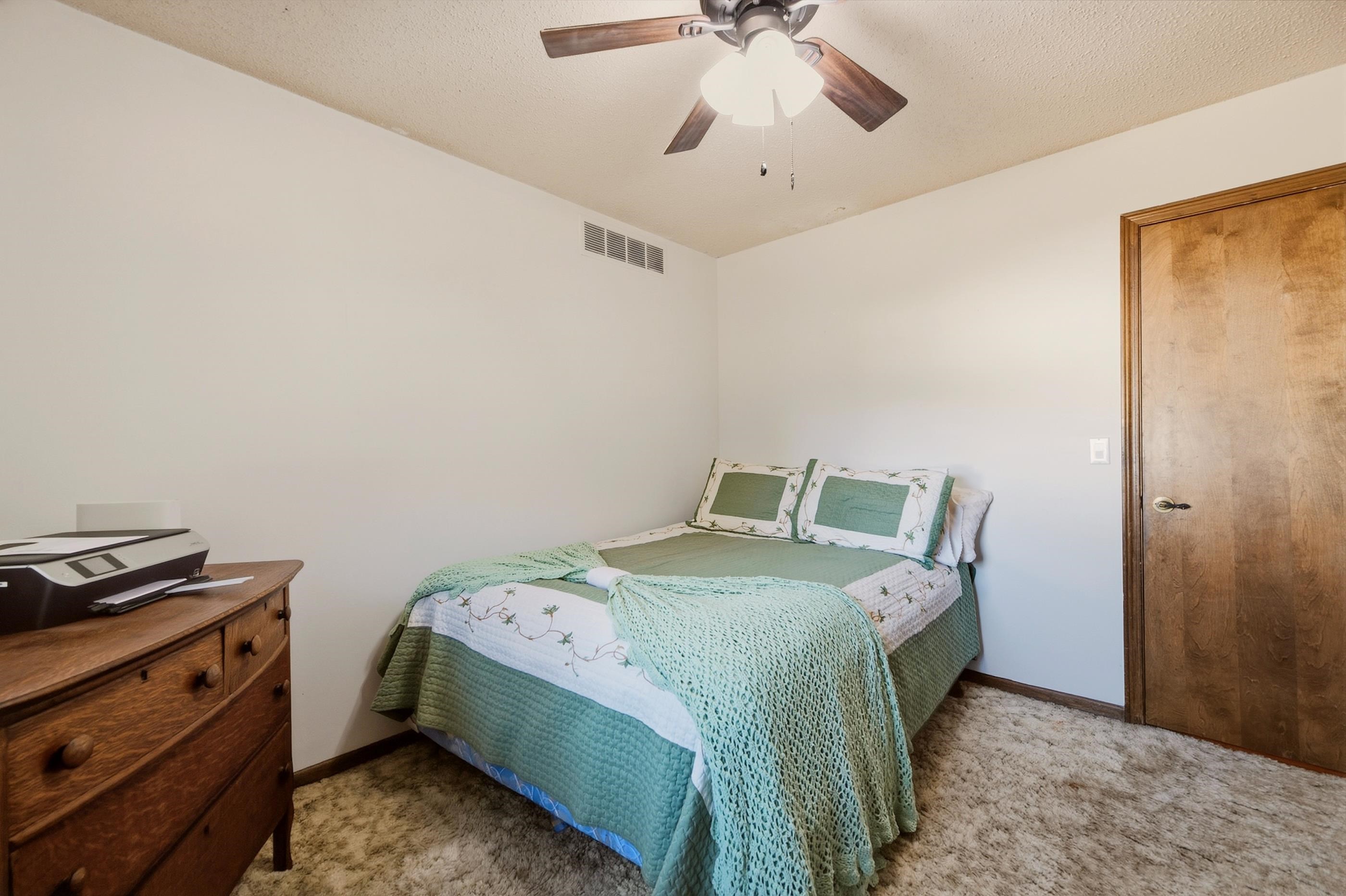 731 N Joann Property Photo 26