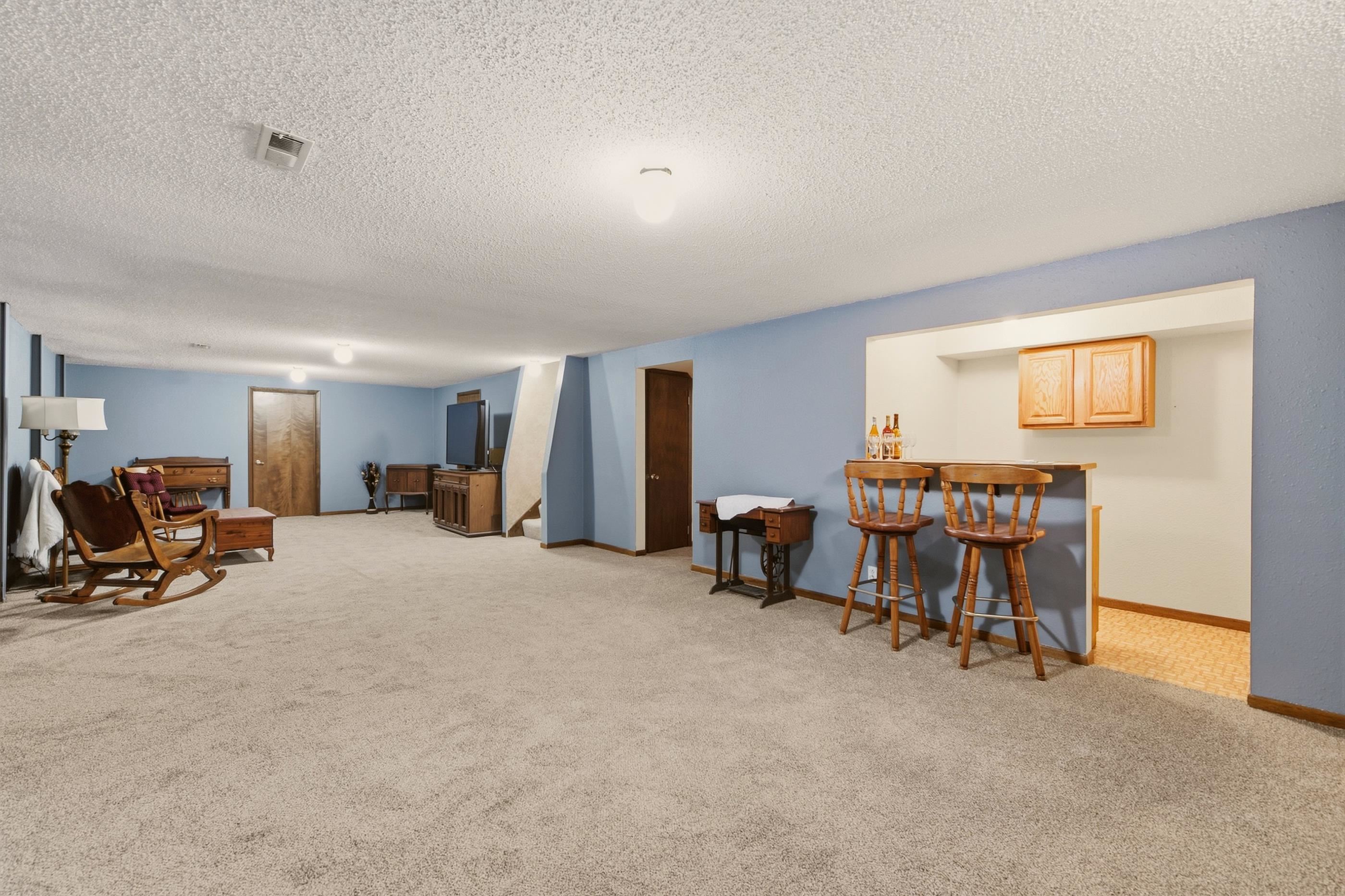 731 N Joann Property Photo 31