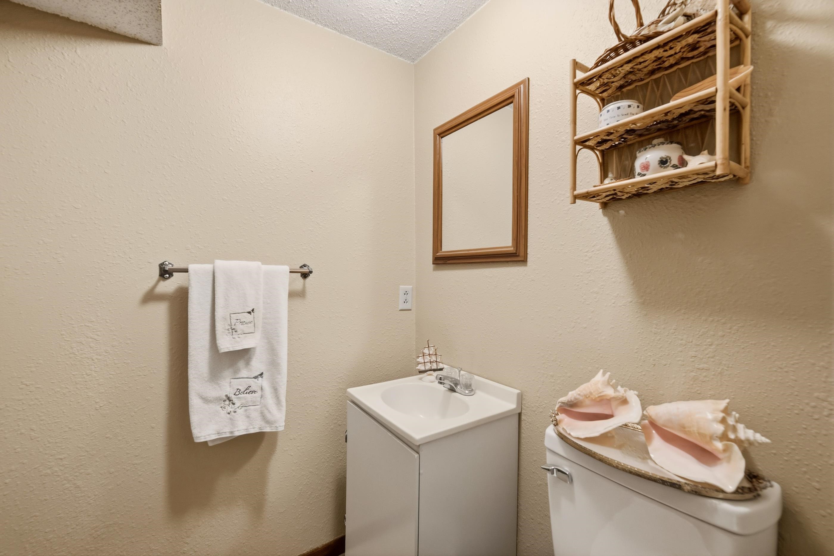 731 N Joann Property Photo 33