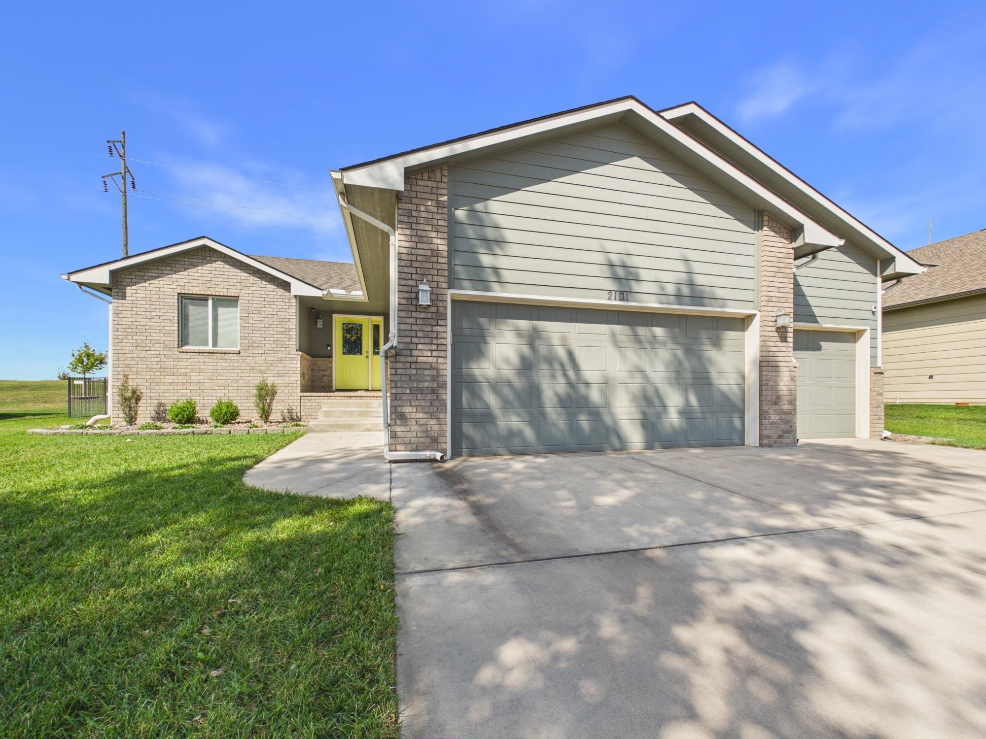 2101 N Woodard St. Property Photo 4