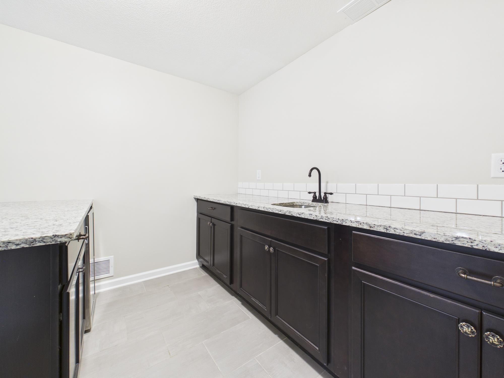 2101 N Woodard St. Property Photo 22
