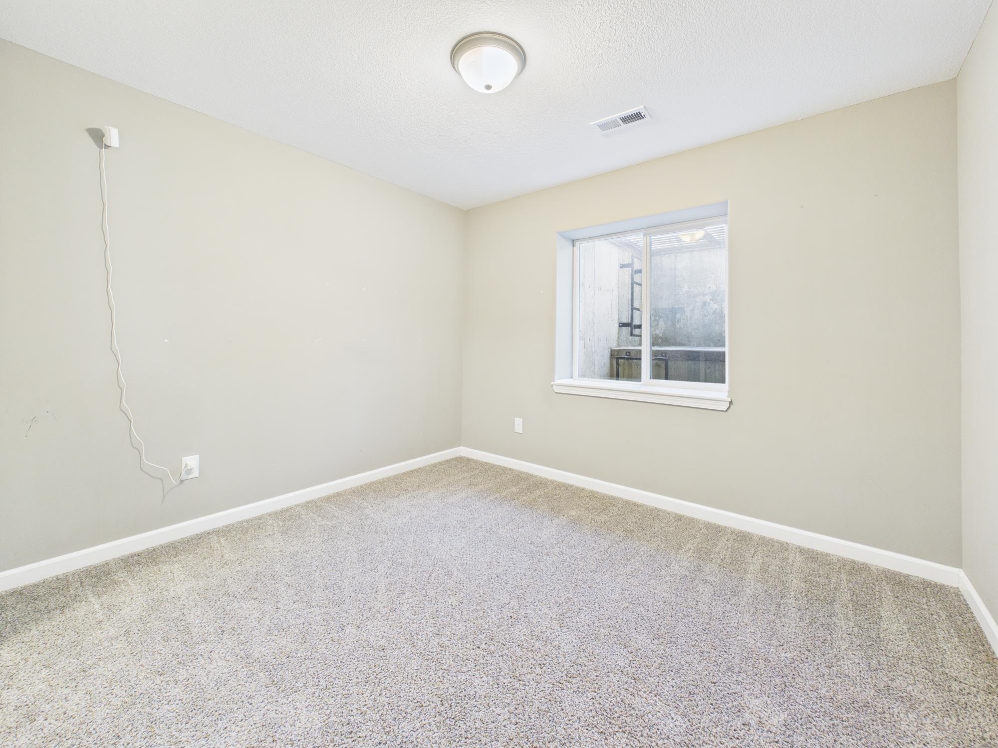 2101 N Woodard St. Property Photo 24