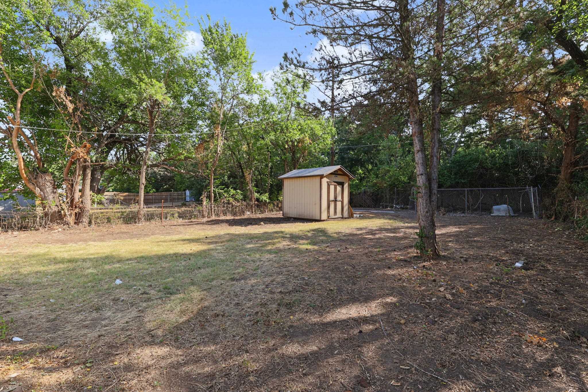 1784 N Old Manor Property Photo 32