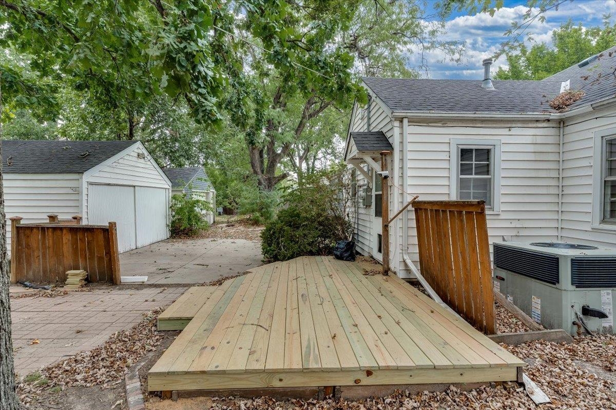 123 N Bleckley Dr. Property Photo 33