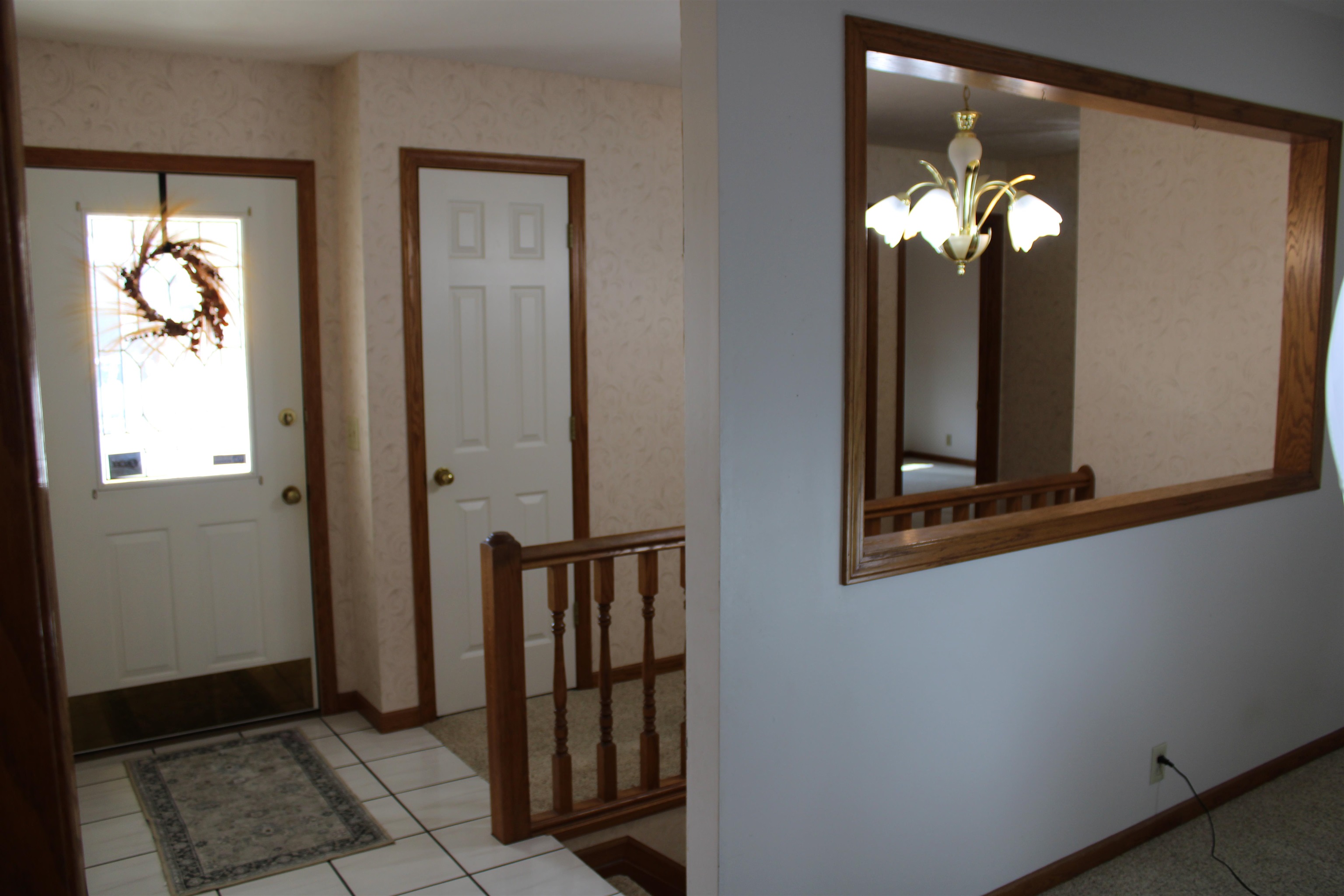 2623 Deborah Dr. Property Photo 4