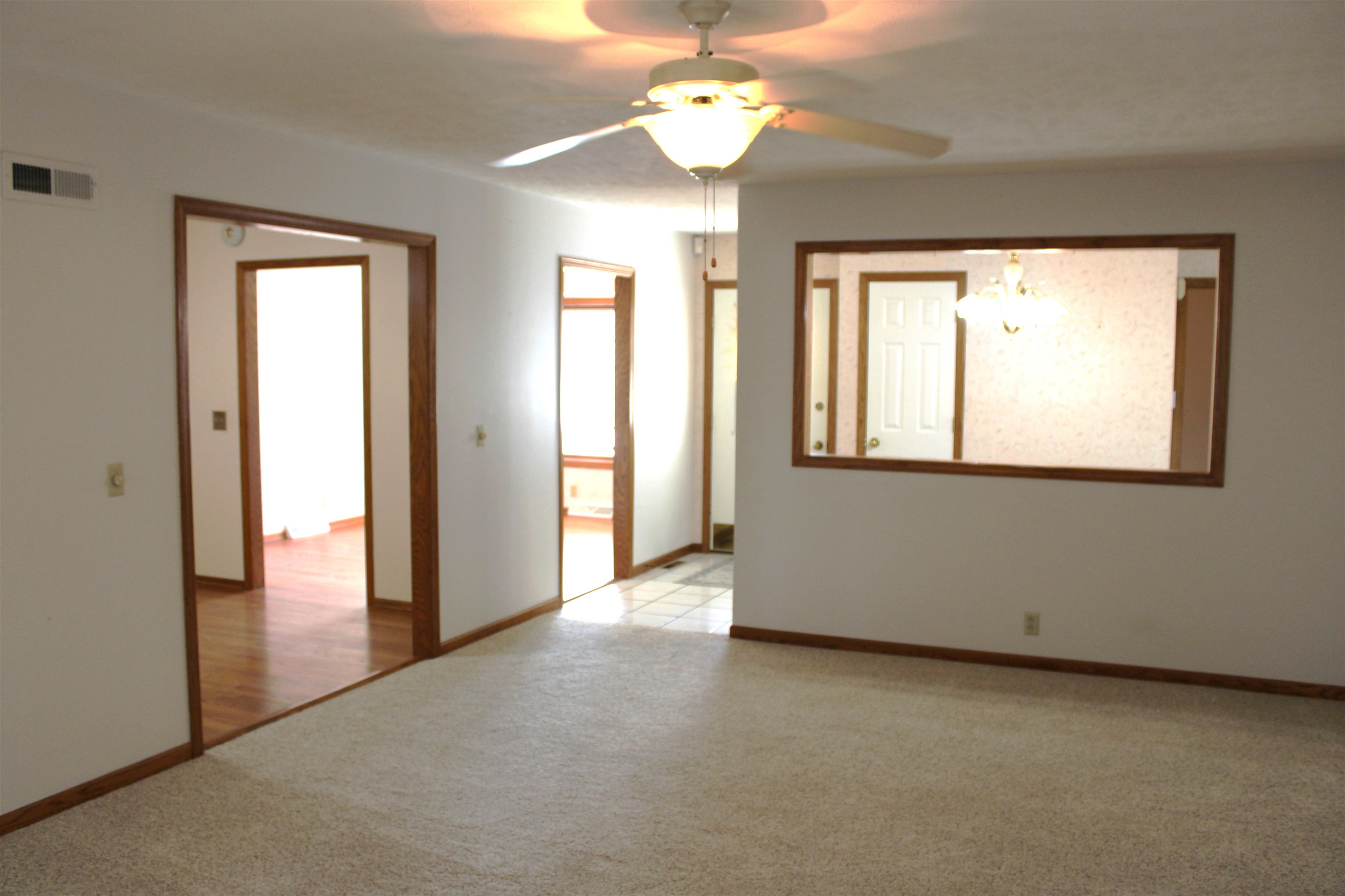 2623 Deborah Dr. Property Photo 5