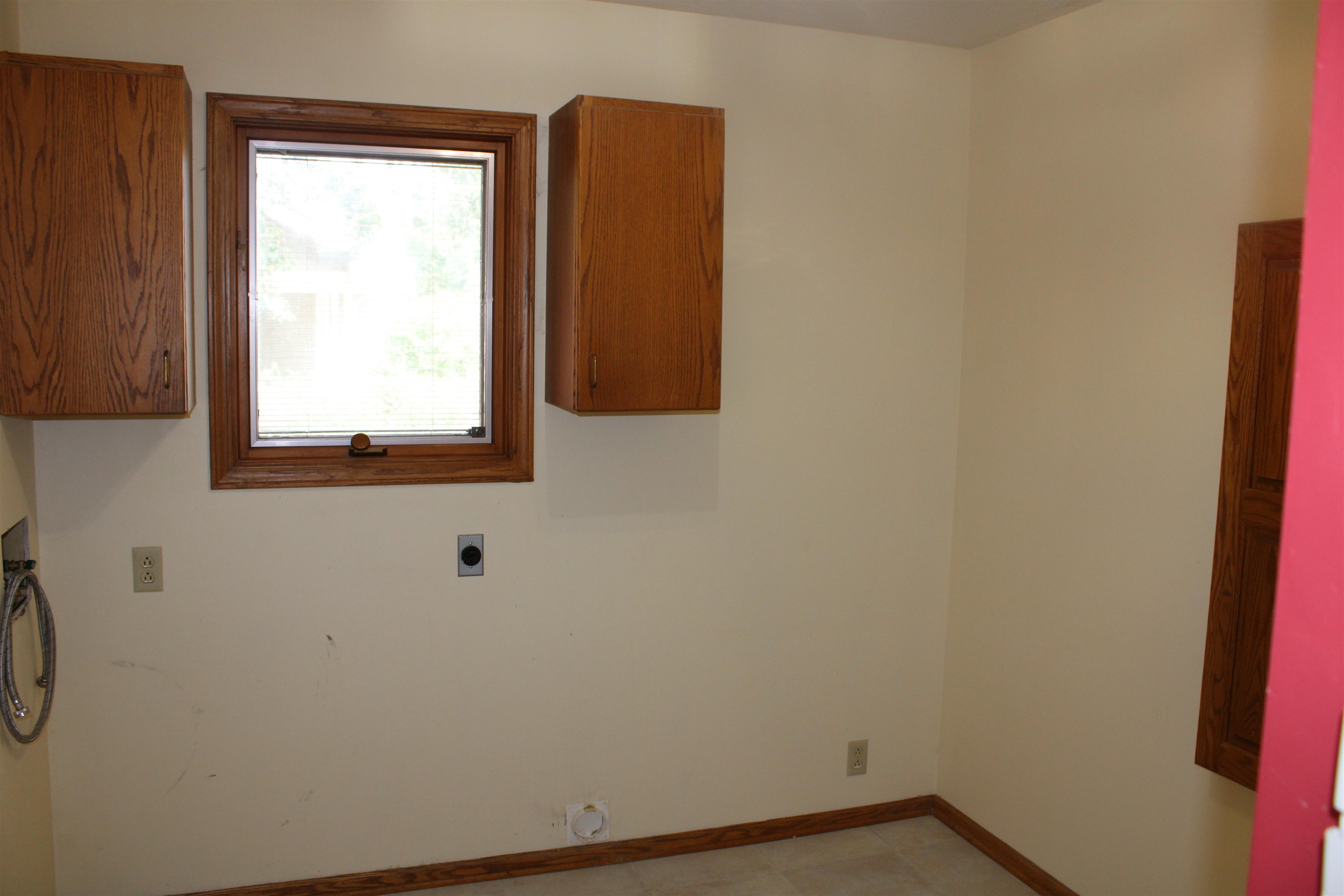 2623 Deborah Dr. Property Photo 11