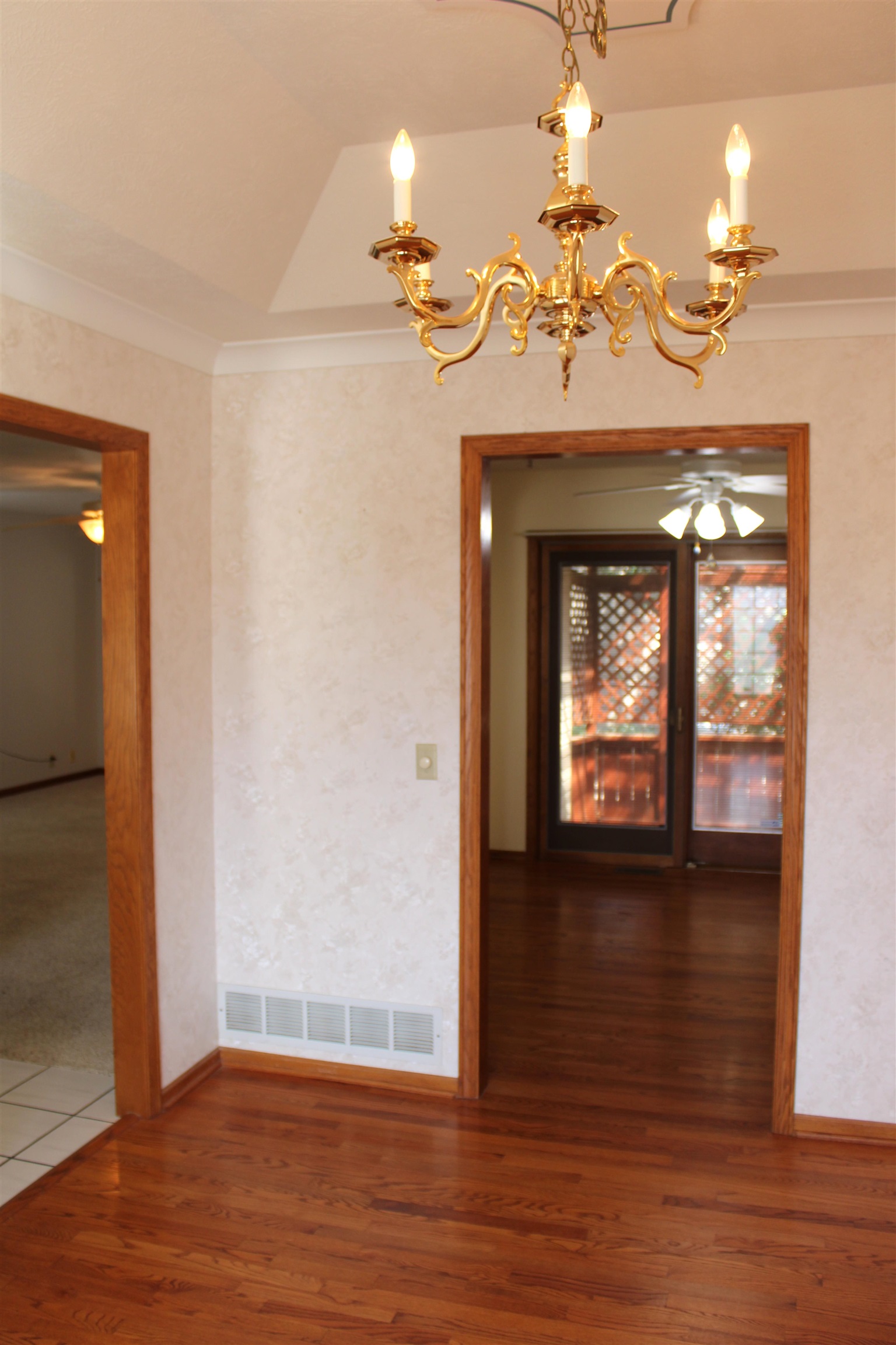 2623 Deborah Dr. Property Photo 15