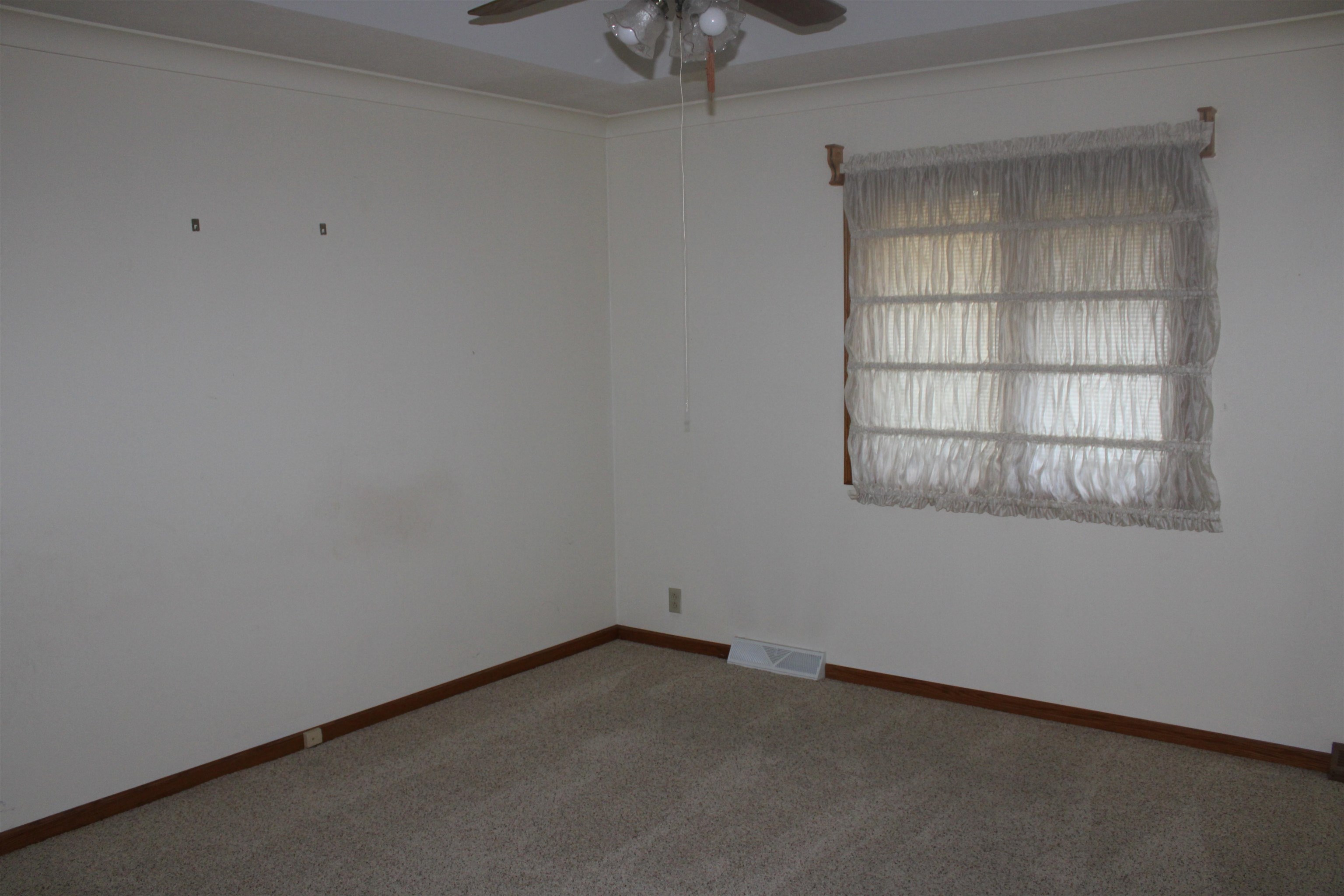 2623 Deborah Dr. Property Photo 22