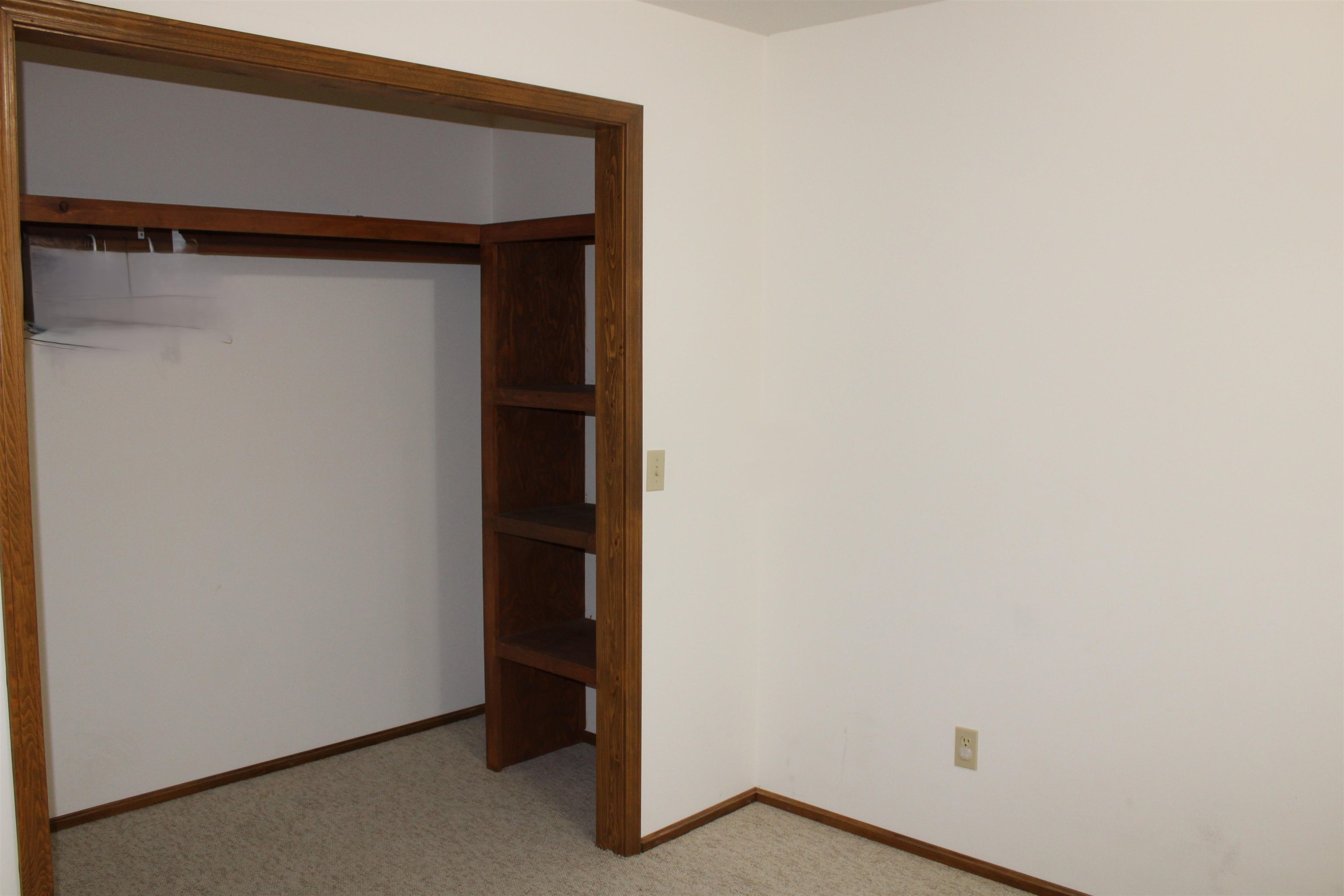 2623 Deborah Dr. Property Photo 28
