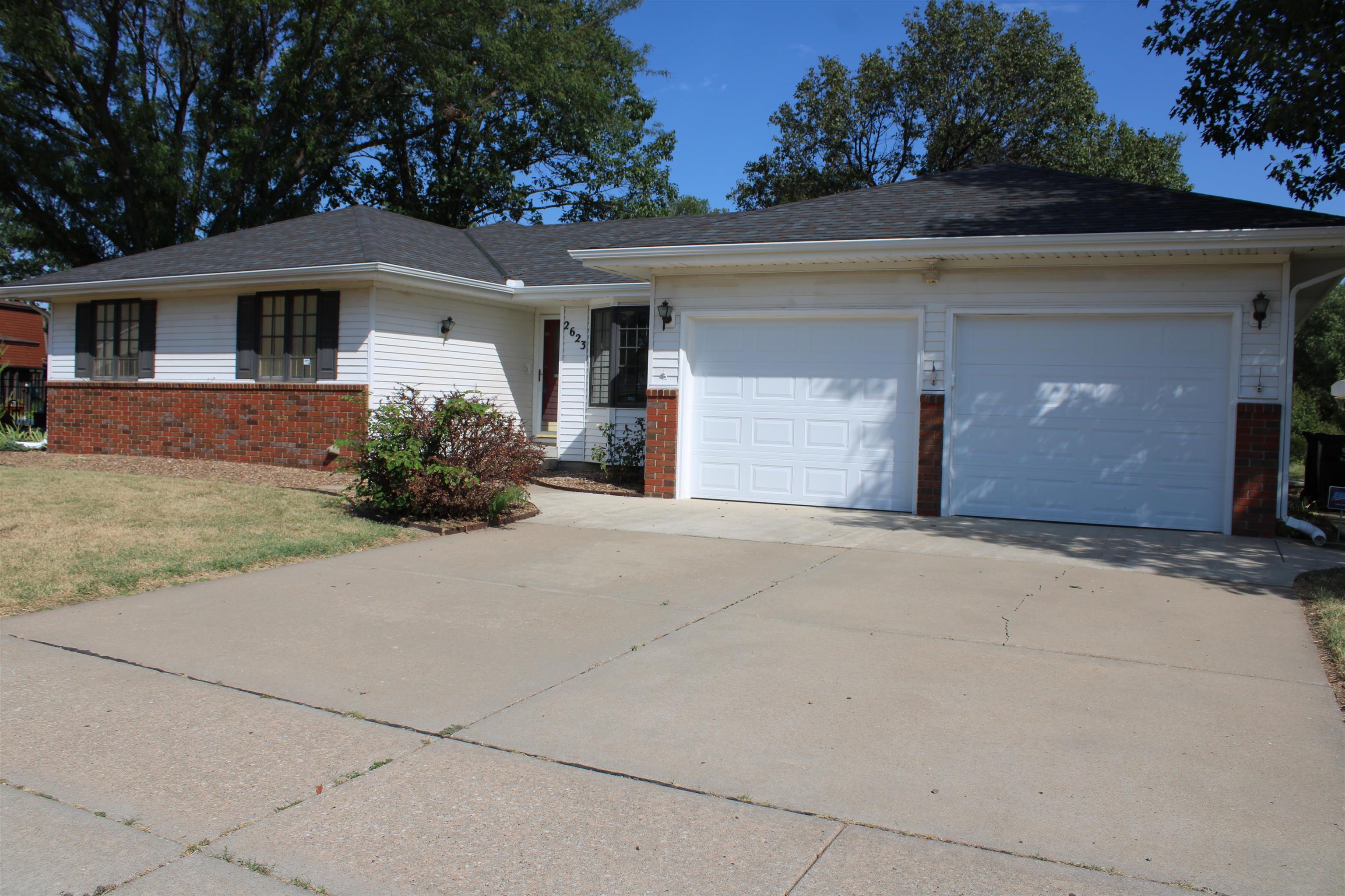 2623 Deborah Dr. Property Photo 33
