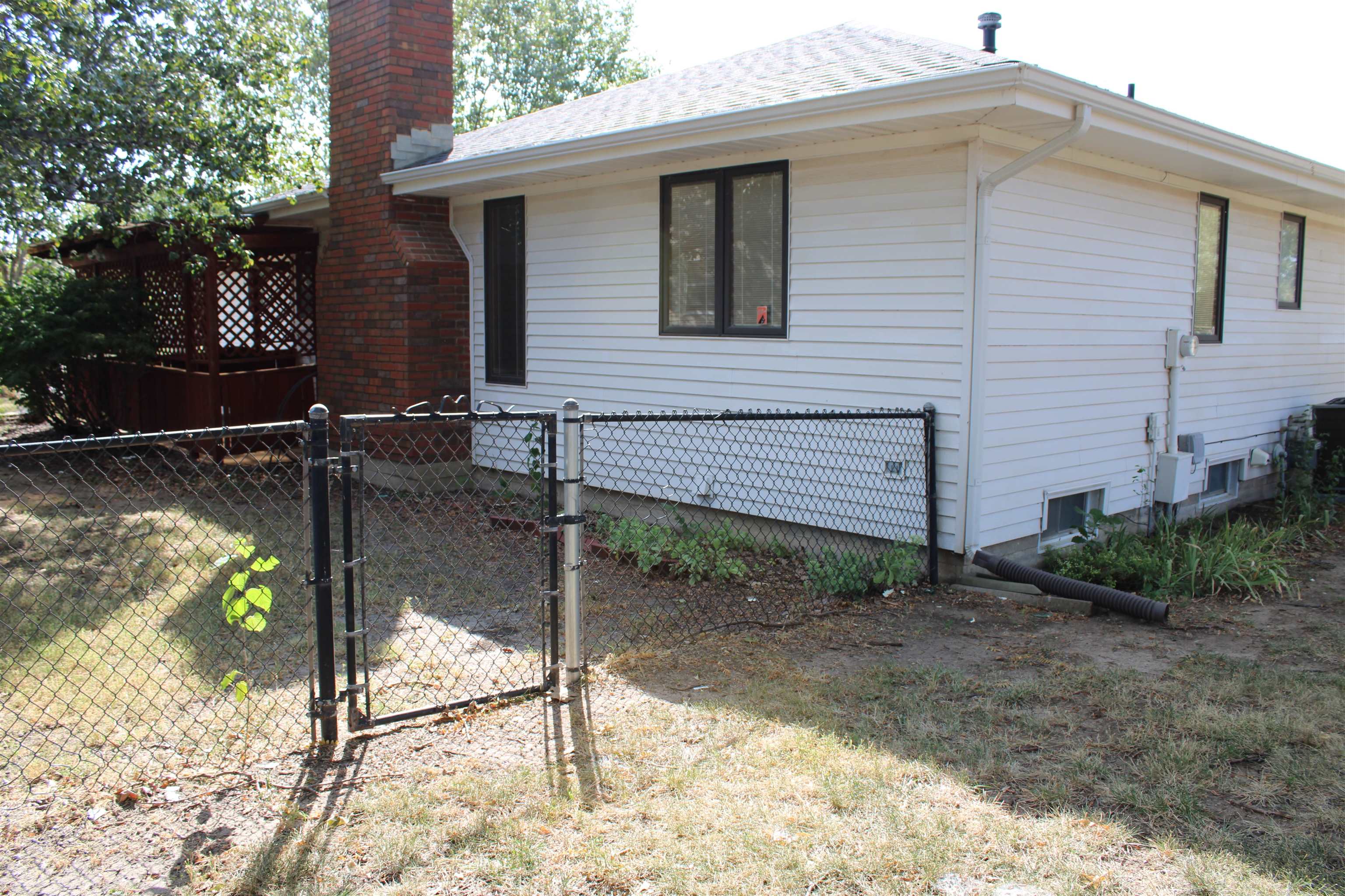 2623 Deborah Dr. Property Photo 35