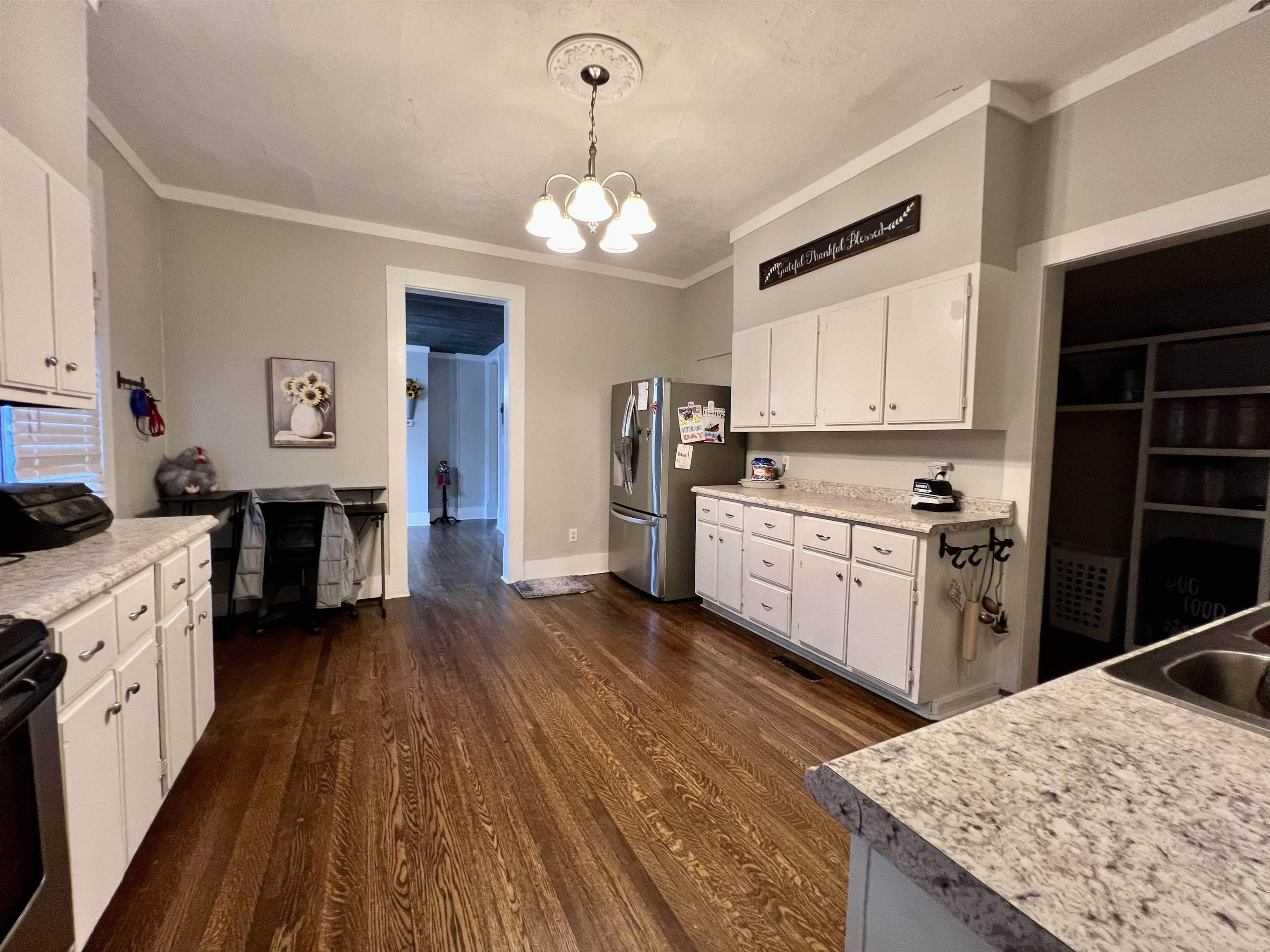 414 N A Property Photo 7