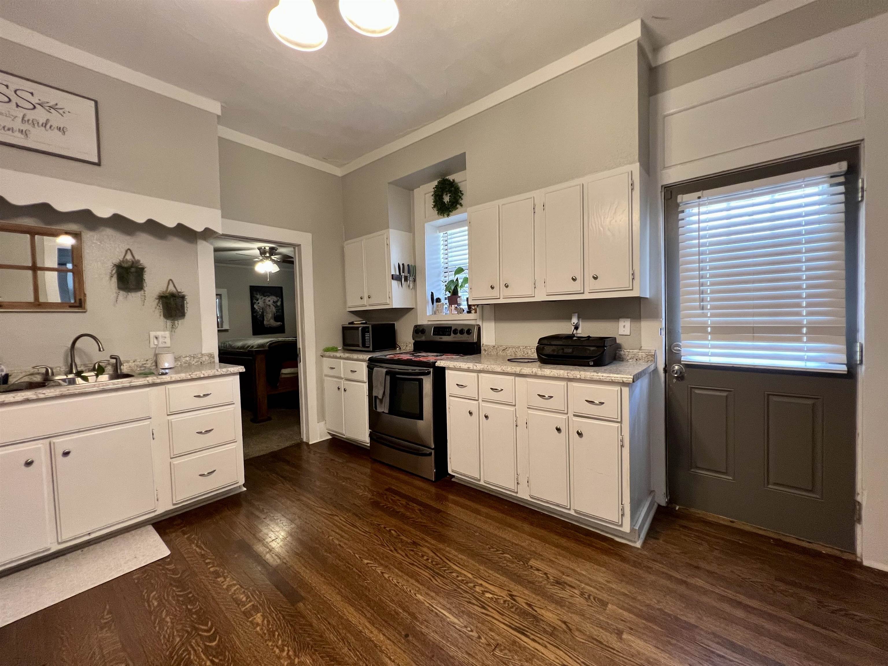 414 N A Property Photo 17
