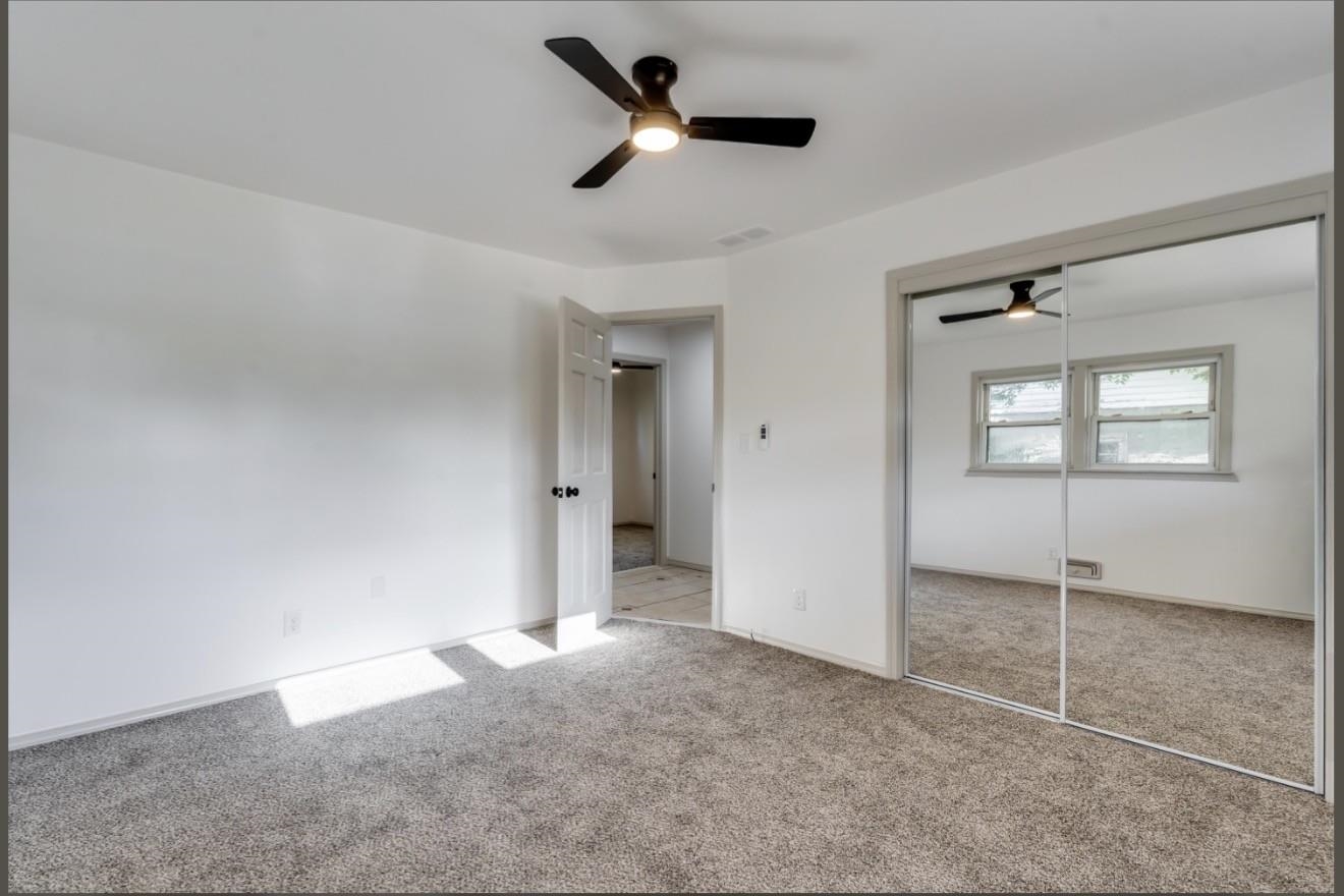 801 S Fabrique Dr Property Photo 2