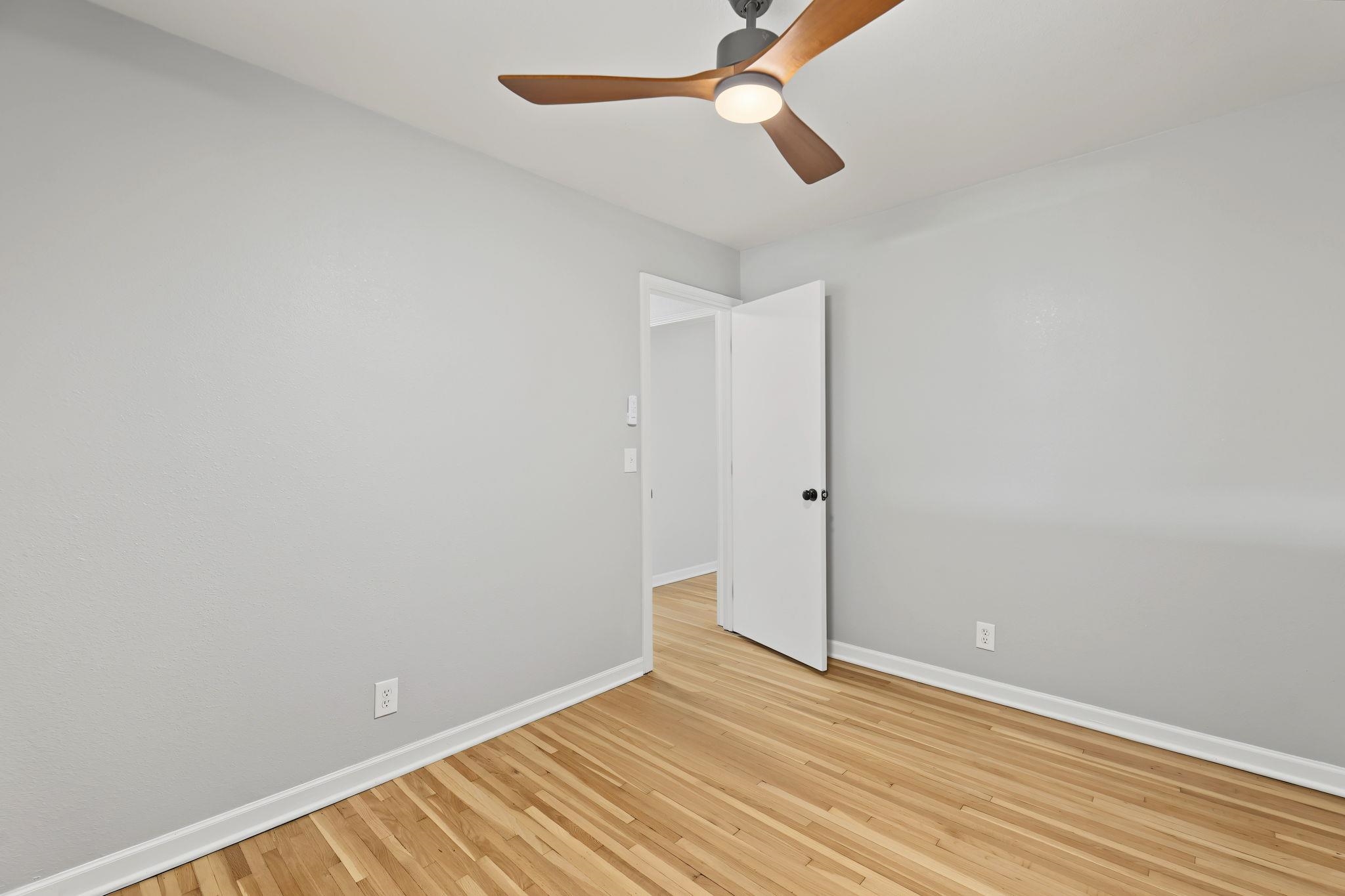 3046 S Everett Ave Property Photo 14