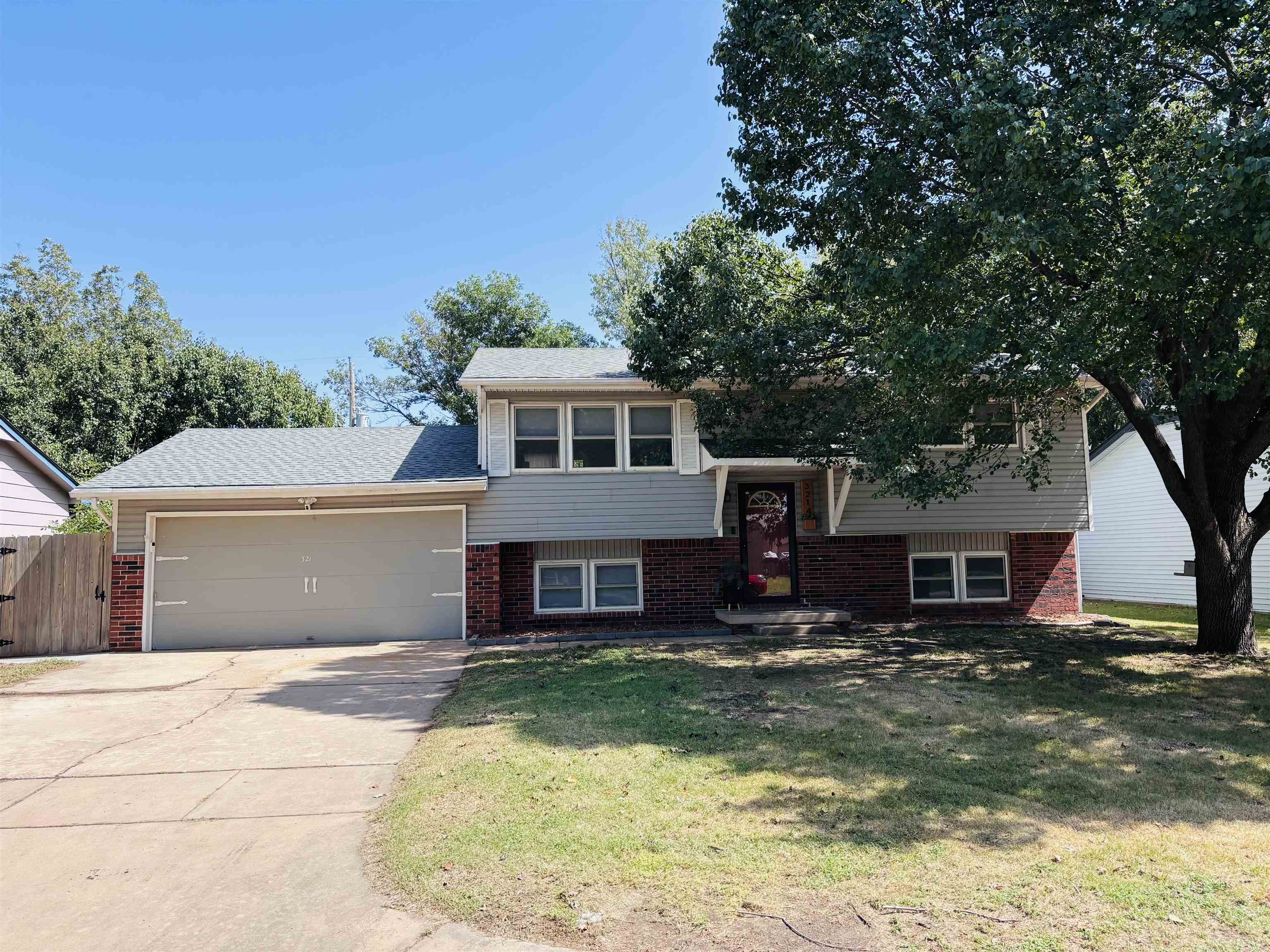 3214 S Mccomas Property Photo 1