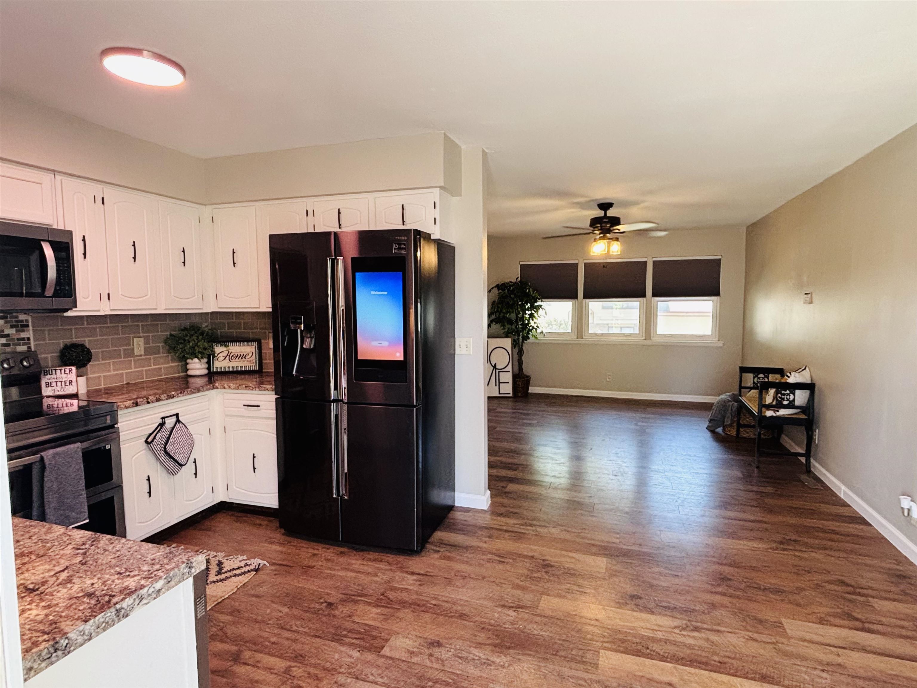 3214 S Mccomas Property Photo 5