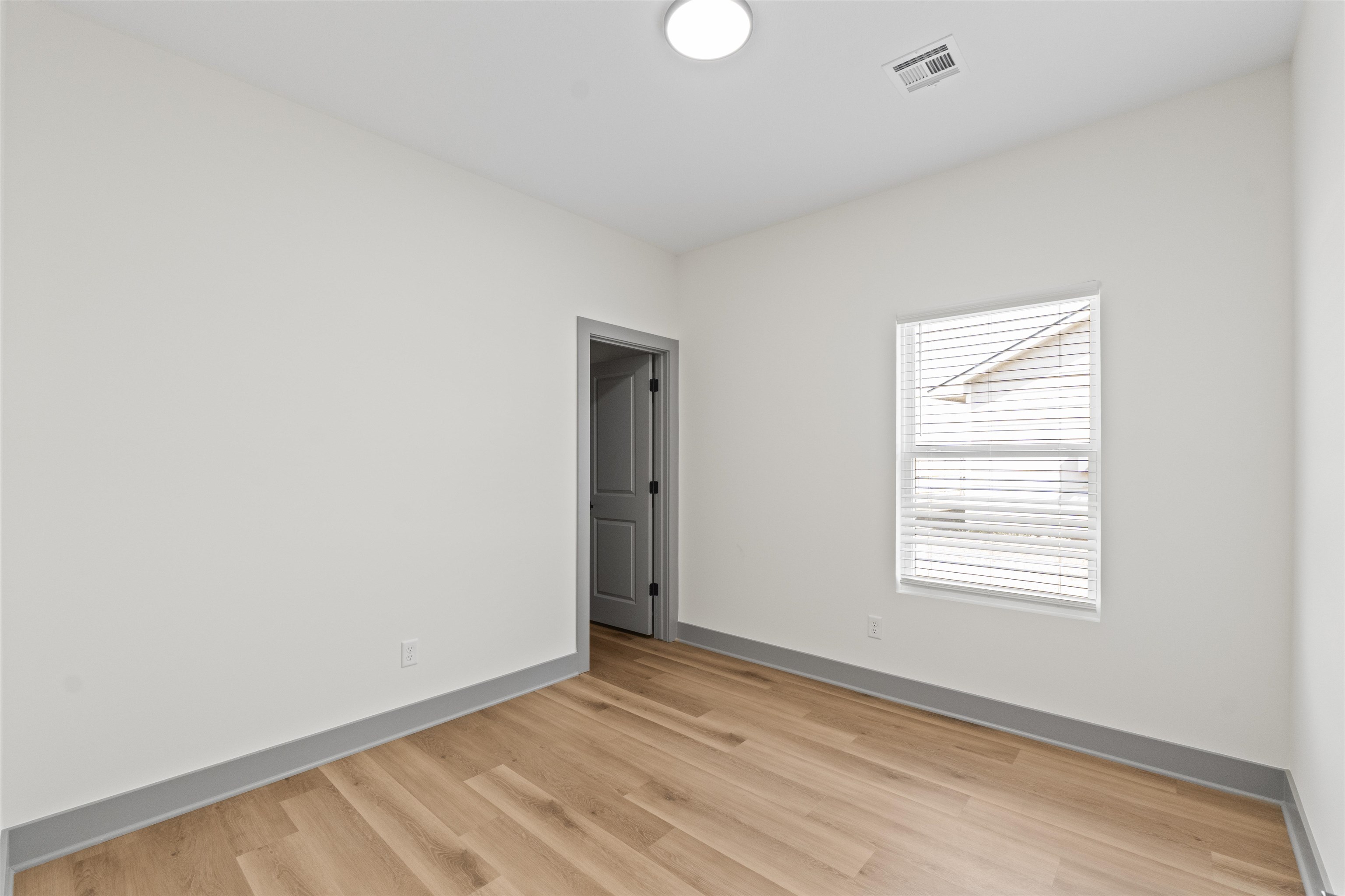 2791 S Cedar Crest Property Photo 13