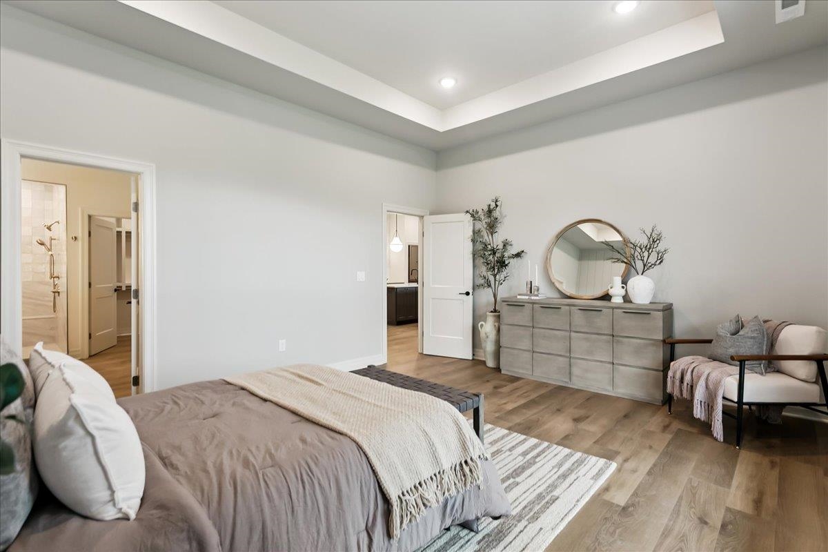 240 S Cedar Hill Boulevard Property Photo 15