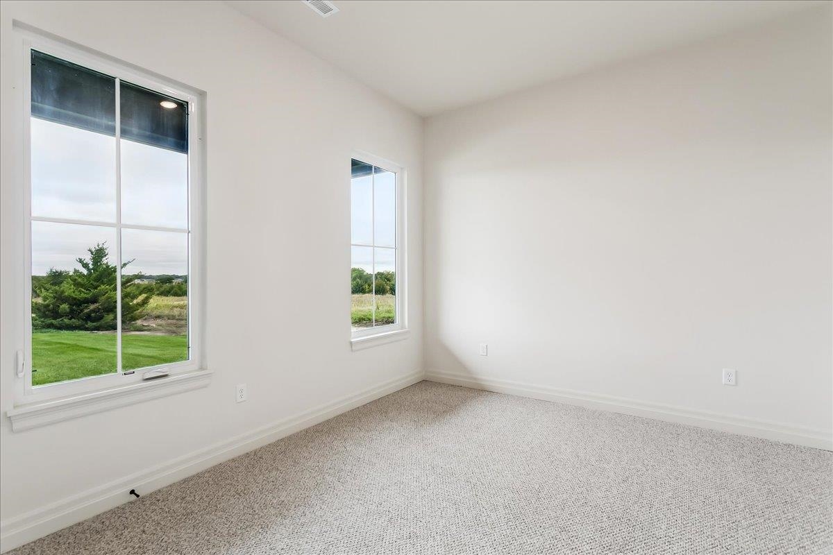 240 S Cedar Hill Boulevard Property Photo 20