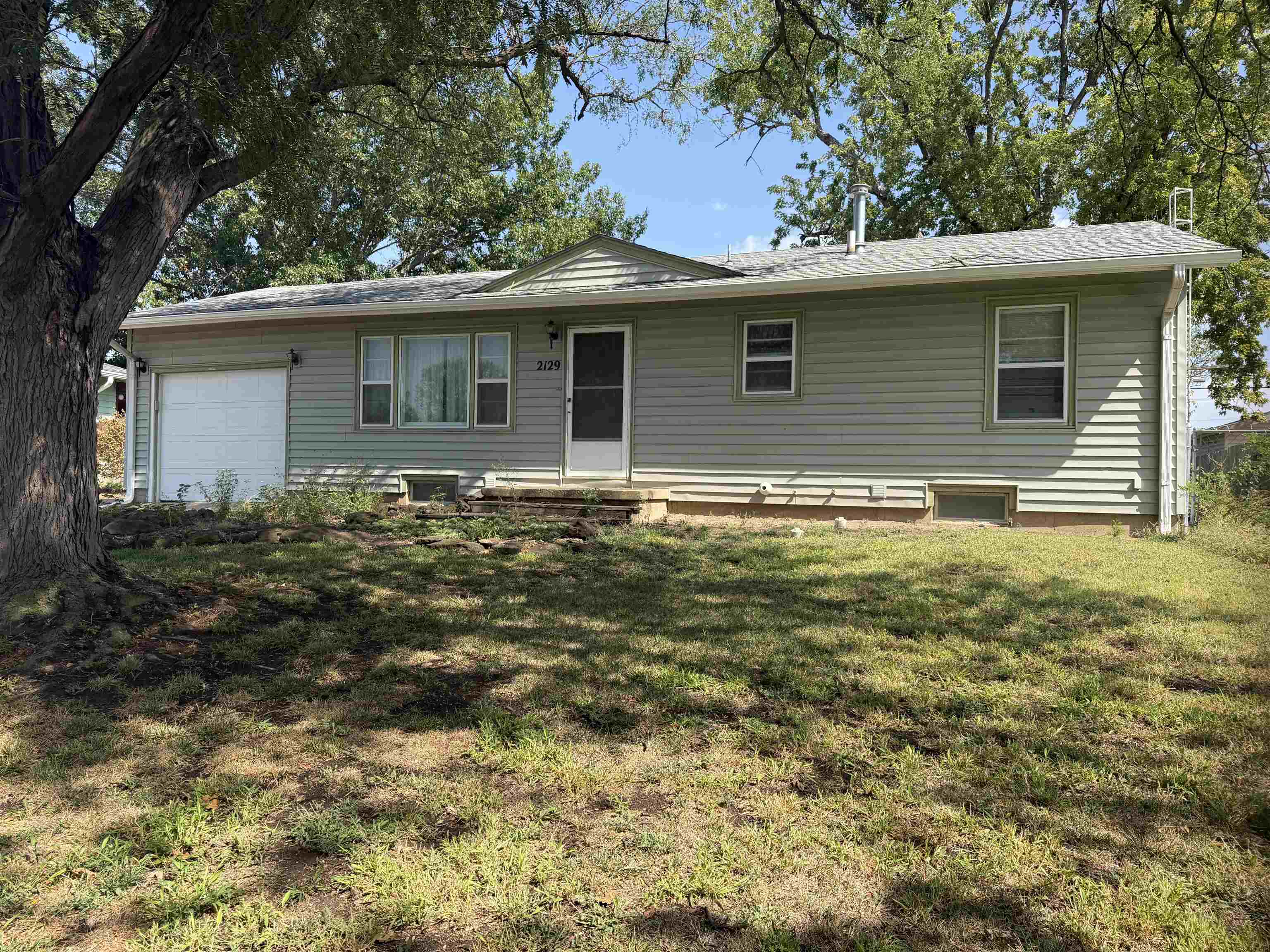 679209 Property Photo 6