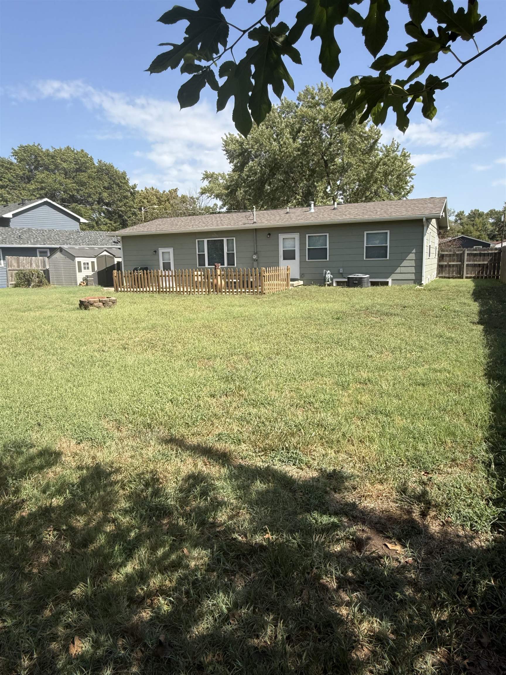 971 N Country Acres Property Photo 6