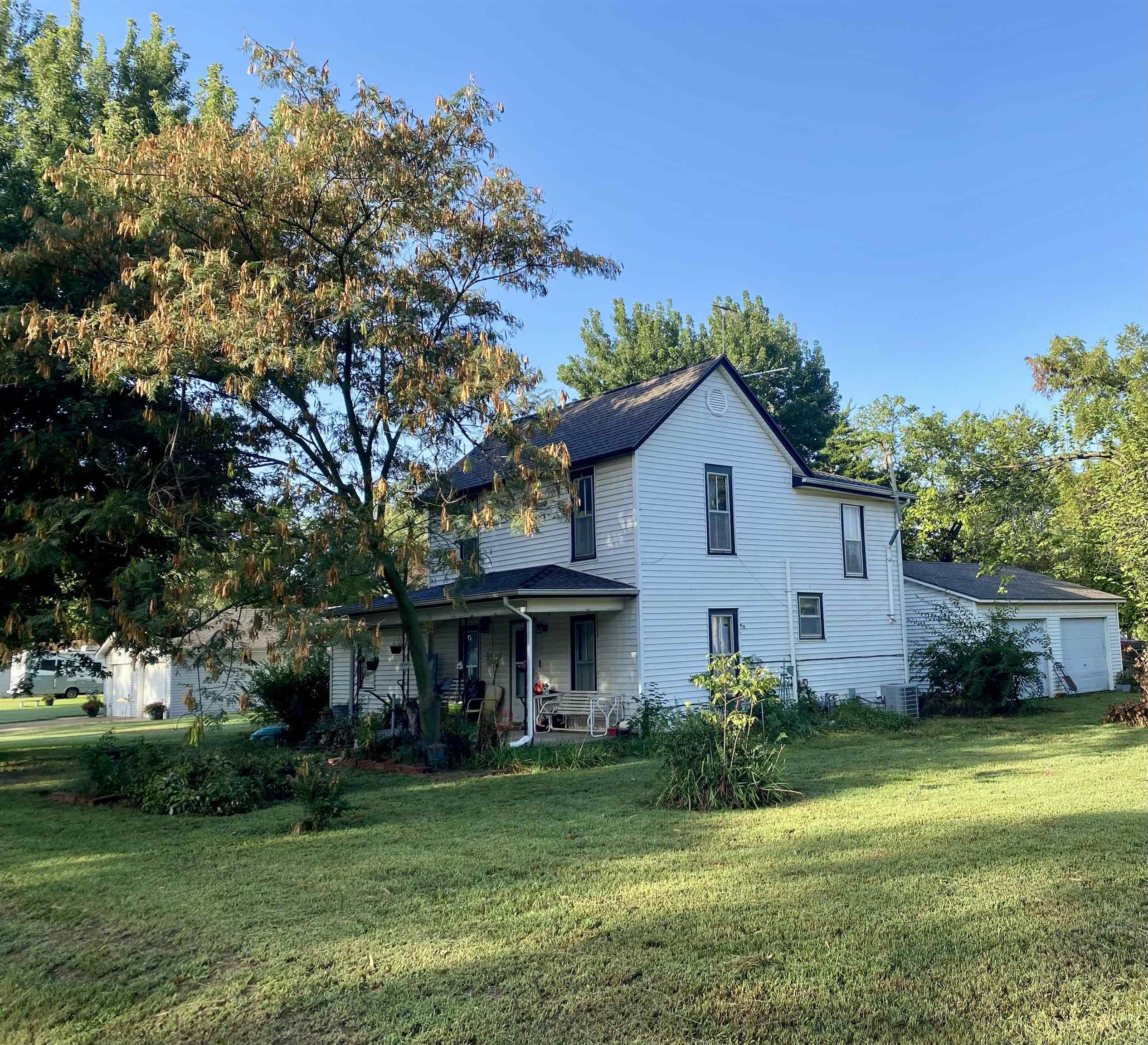 623 N Line Property Photo 1
