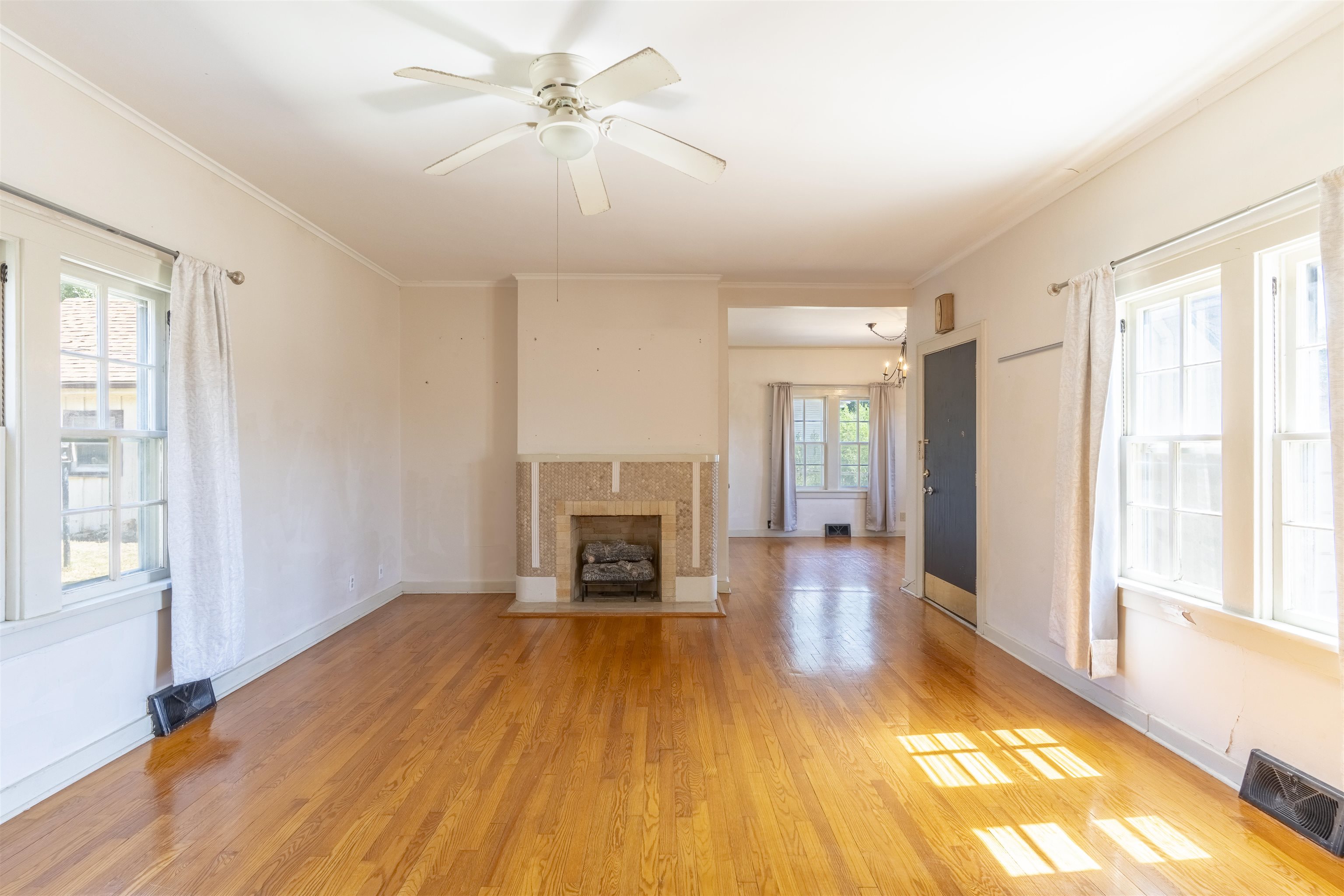 1416 W Kansas Ave. Property Photo 8