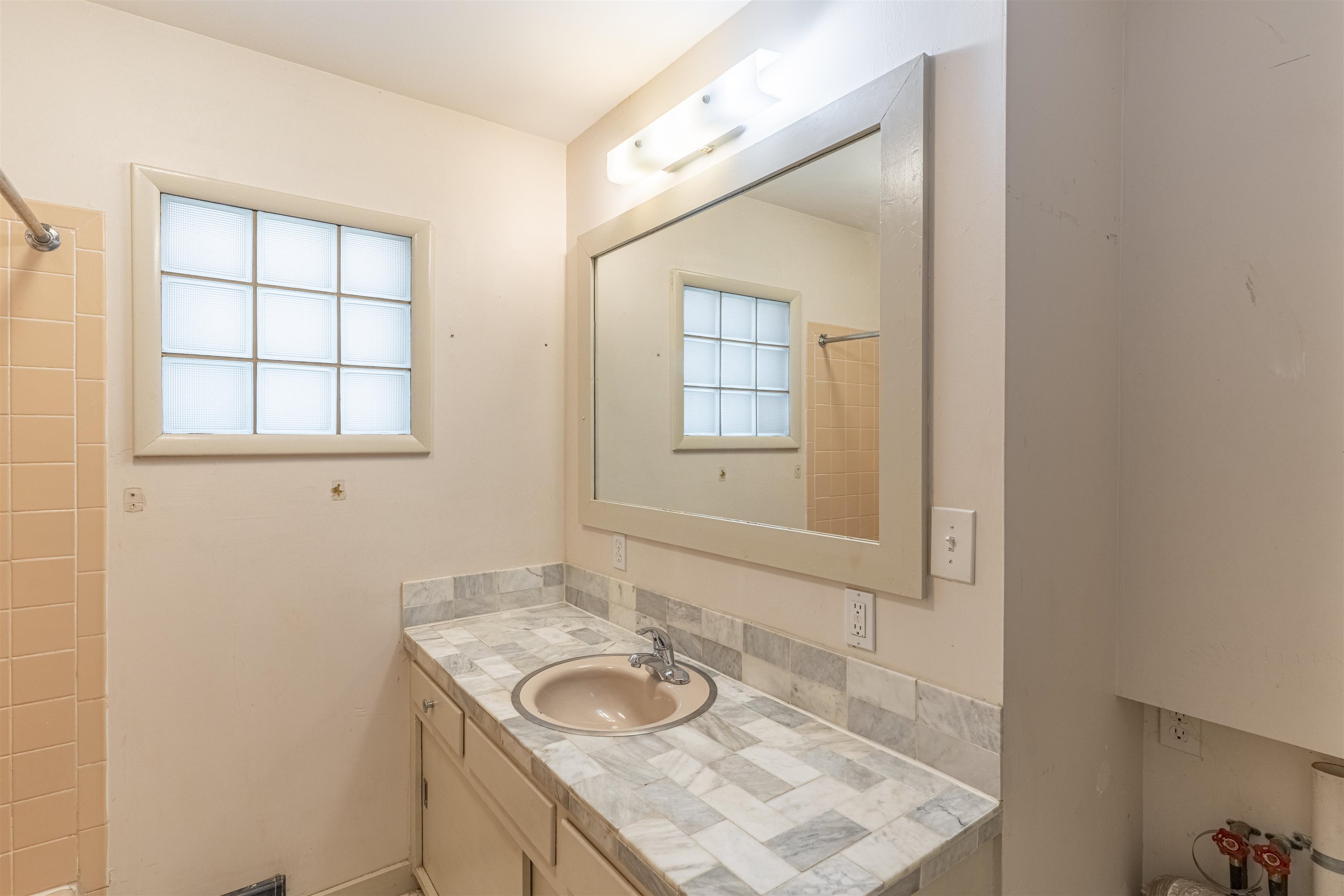 1416 W Kansas Ave. Property Photo 21