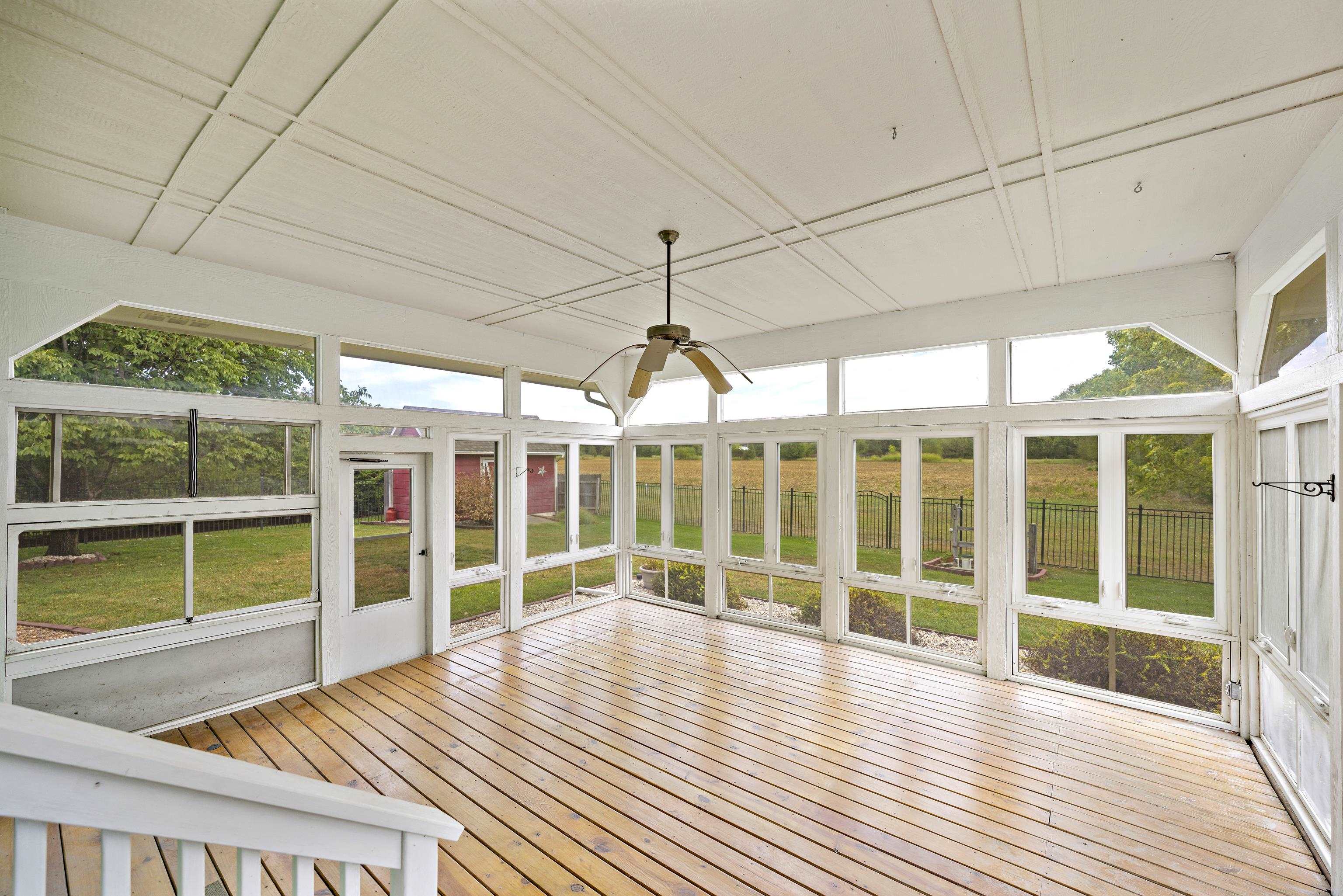 1120 Split Oak Dr Property Photo 17